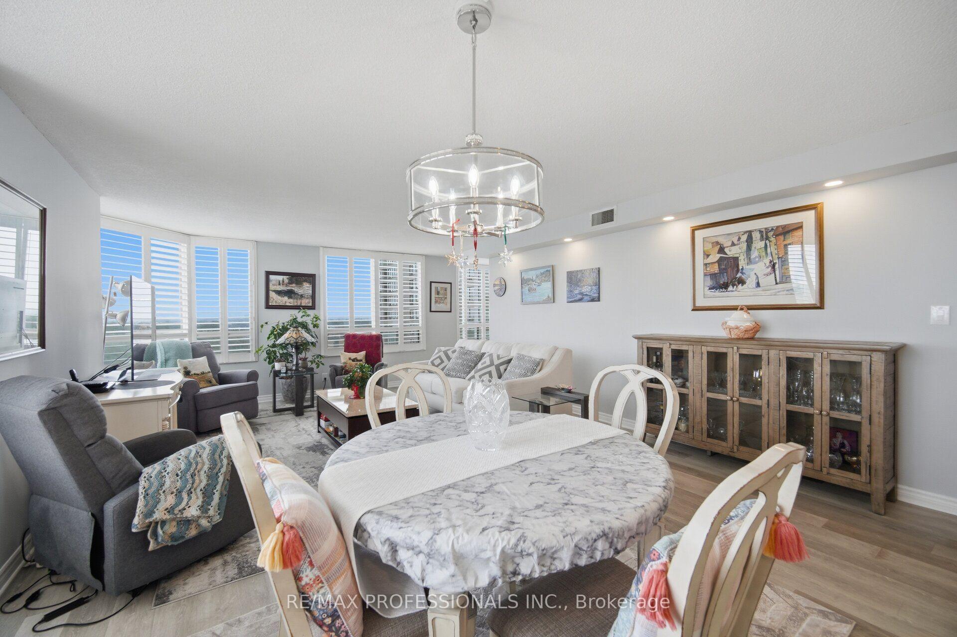Photo 18 of Unit 1411, 1 Aberfoyle Crescent, Etobicoke, Islington-City Centre West — HOMEH