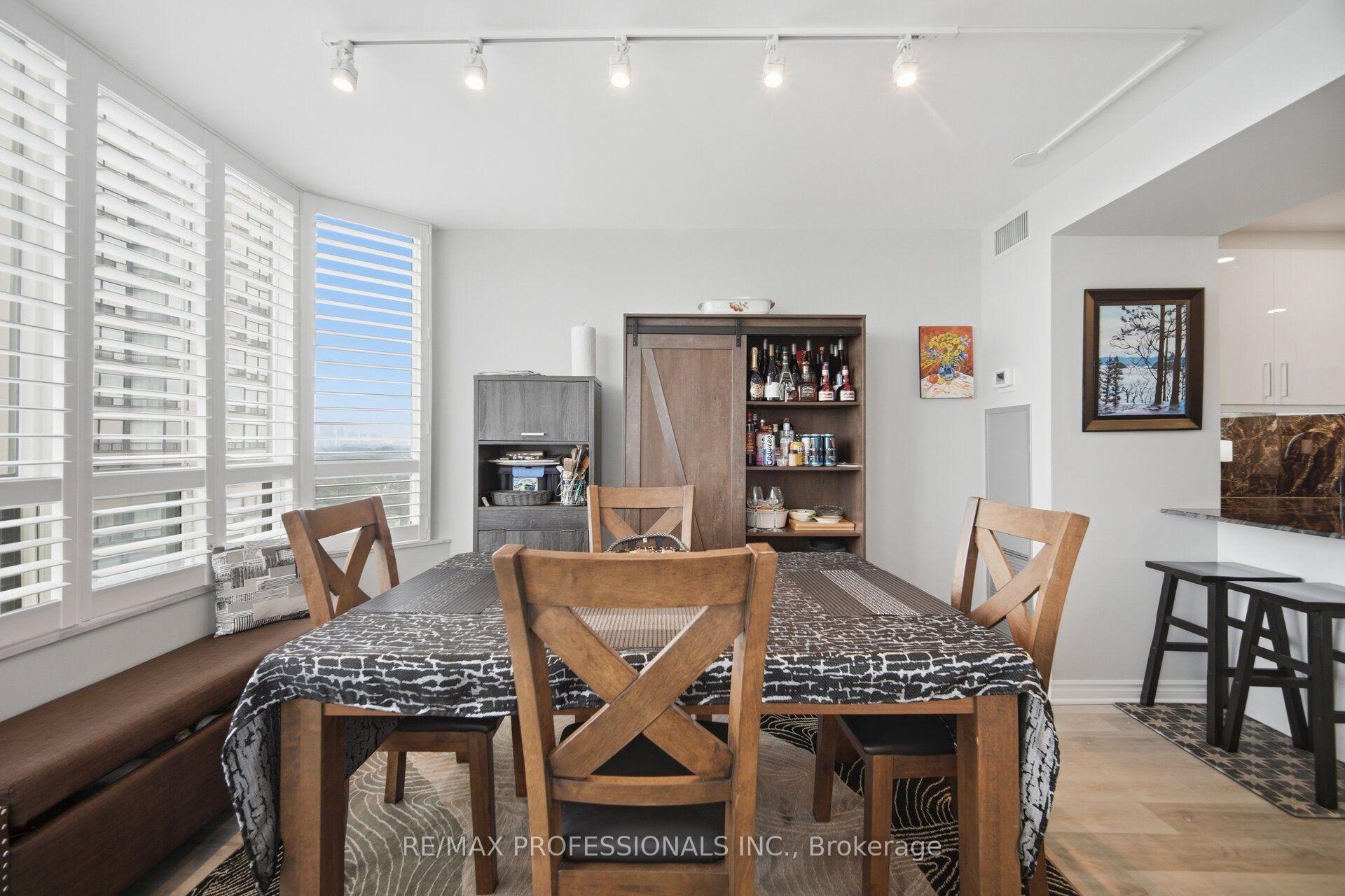 Photo 23 of Unit 1411, 1 Aberfoyle Crescent, Etobicoke, Islington-City Centre West — HOMEH