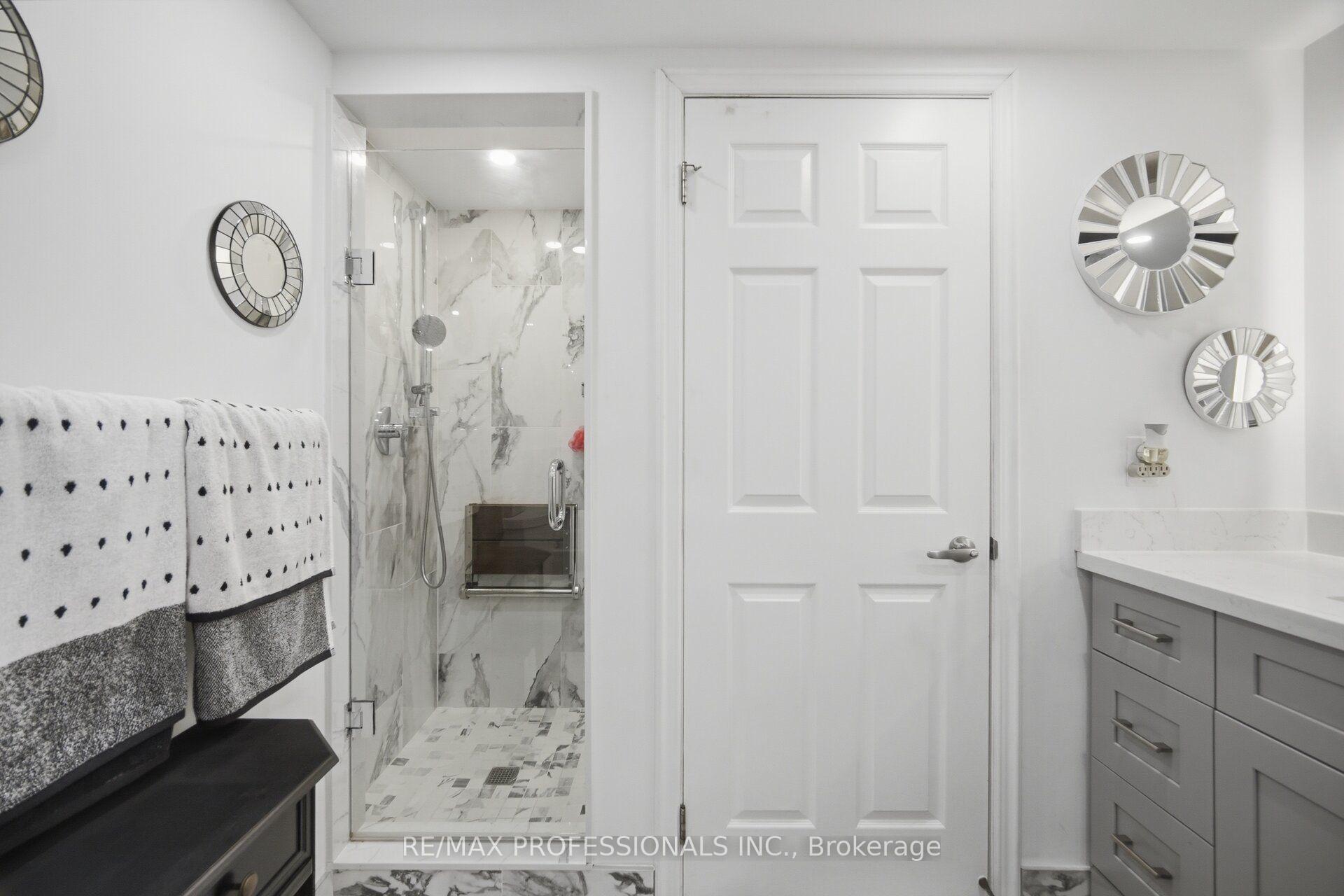Photo 39 of Unit 1411, 1 Aberfoyle Crescent, Etobicoke, Islington-City Centre West — HOMEH
