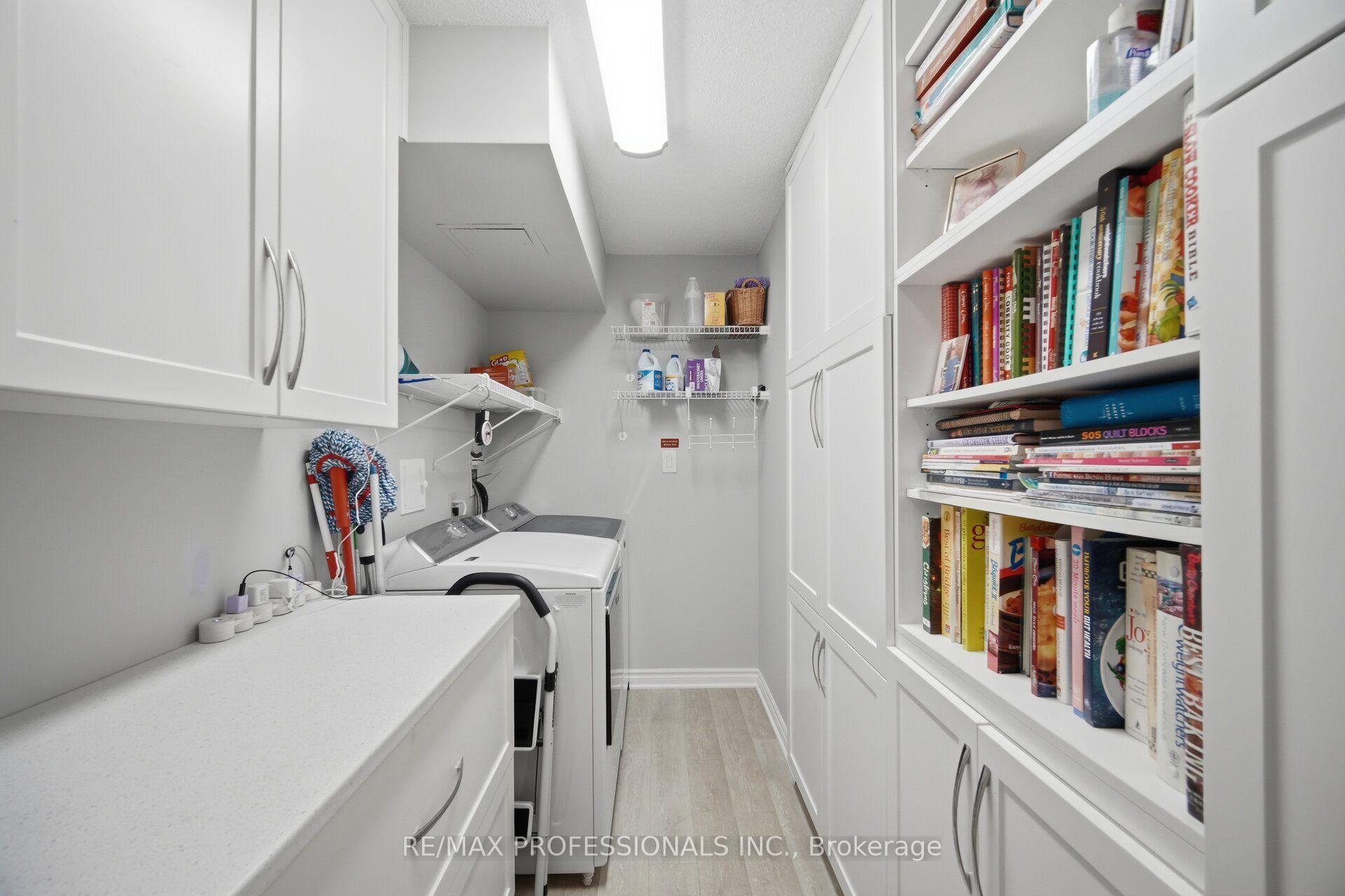 Photo 41 of Unit 1411, 1 Aberfoyle Crescent, Etobicoke, Islington-City Centre West — HOMEH