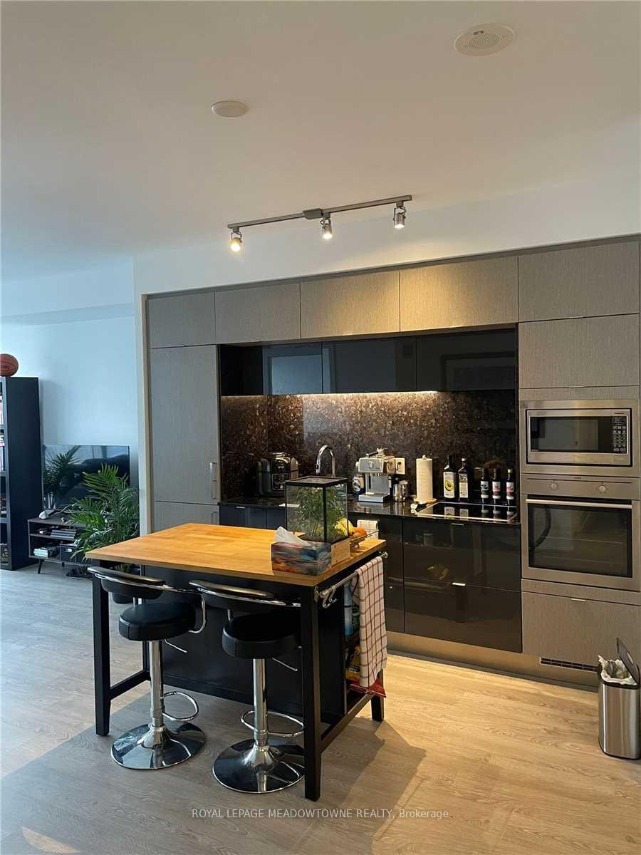 Photo 16 of Unit 5404, 10 York Street, Toronto, Waterfront Communities — HOMEH