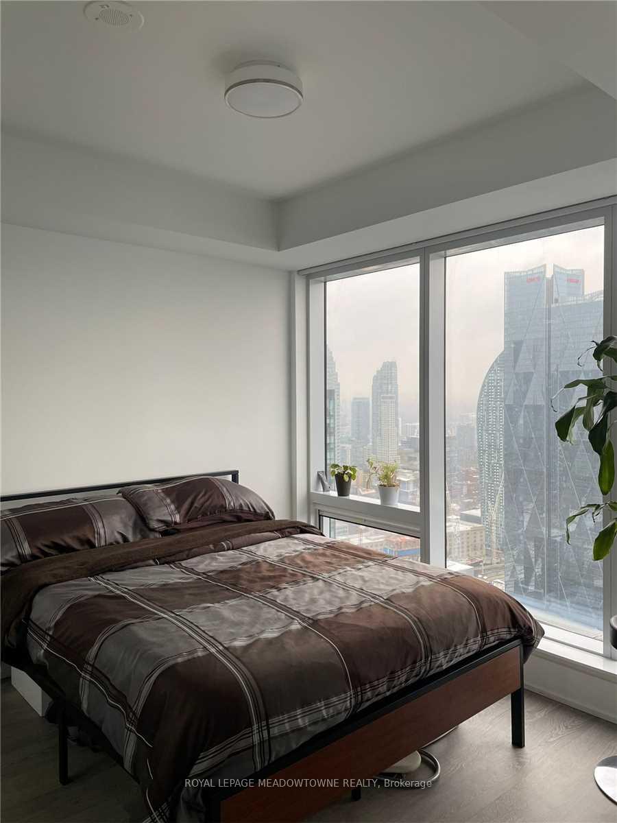 Photo 32 of Unit 5404, 10 York Street, Toronto, Waterfront Communities — HOMEH