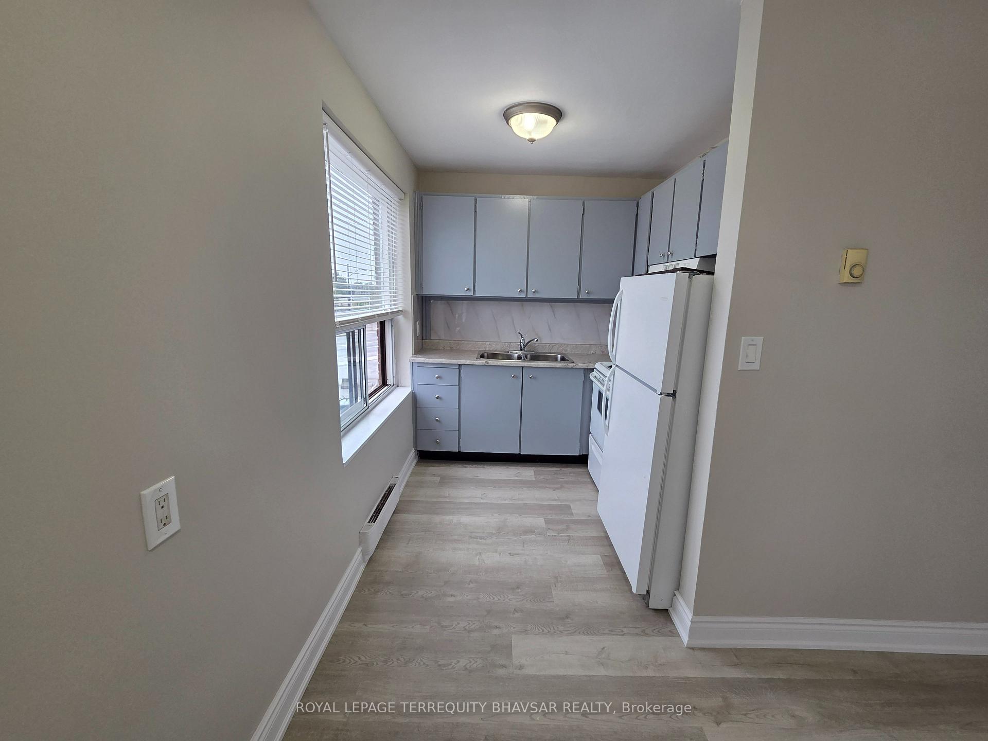 Photo 10 of Unit 1, 2827 Weston Road, North York, Humberlea-Pelmo Park — HOMEH