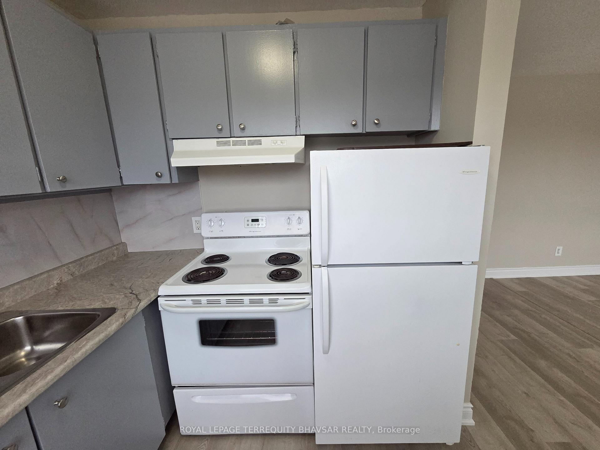 Photo 12 of Unit 1, 2827 Weston Road, North York, Humberlea-Pelmo Park — HOMEH