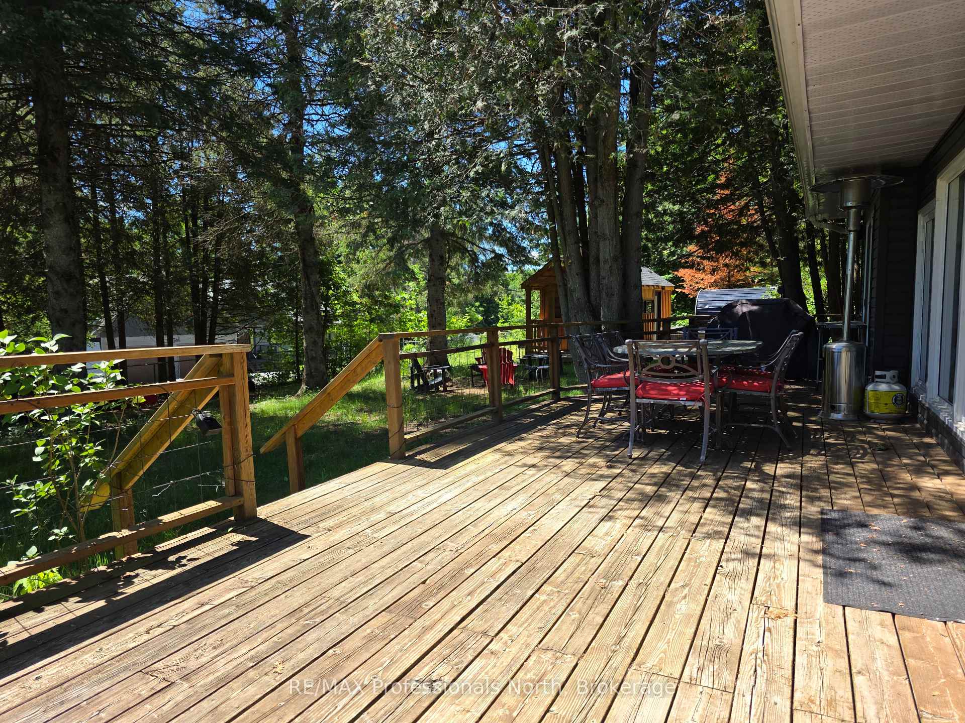 Photo 3 of 1044 Shanahan Trail, Minden Hills, Minden — HOMEH