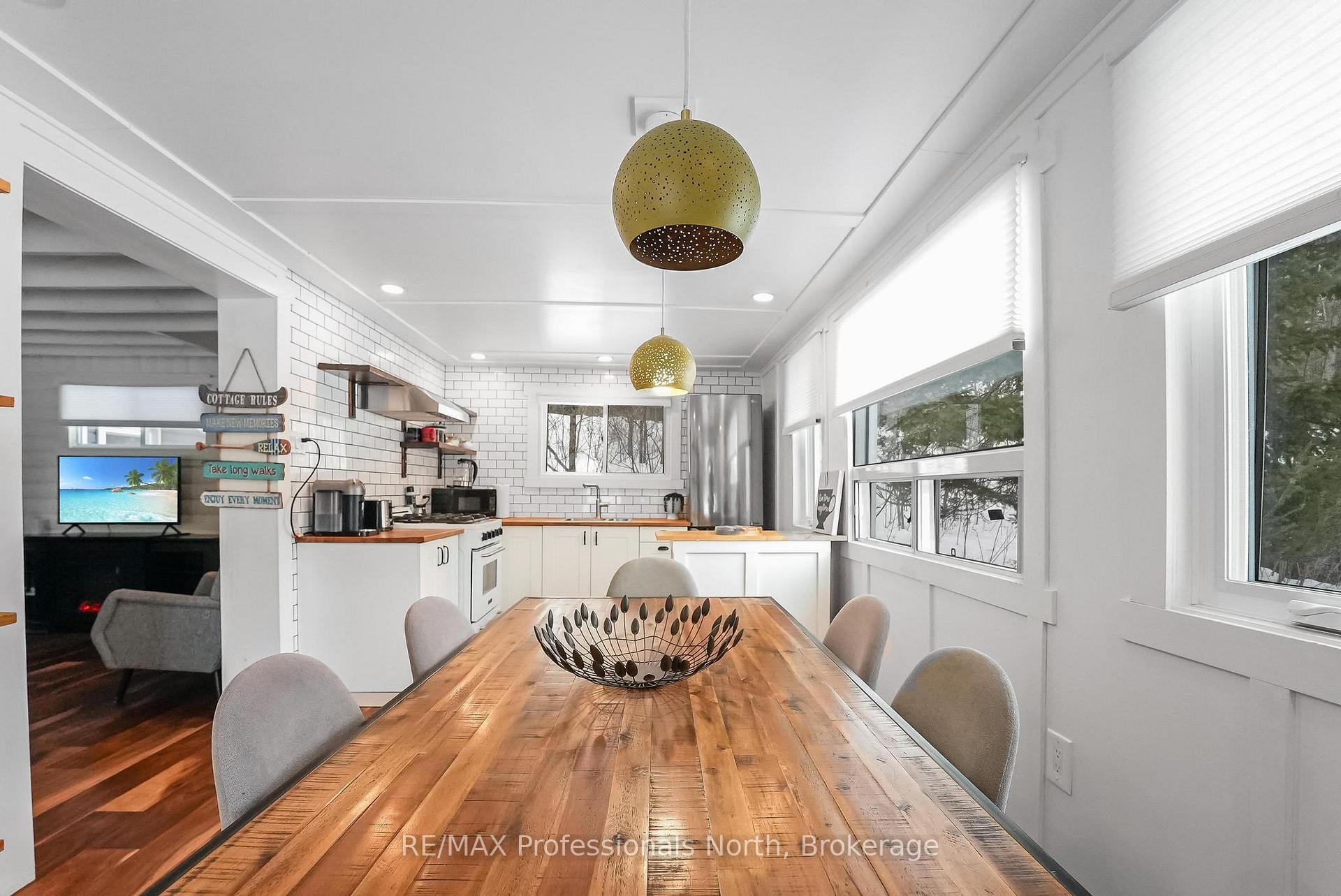 Photo 16 of 1044 Shanahan Trail, Minden Hills, Minden — HOMEH
