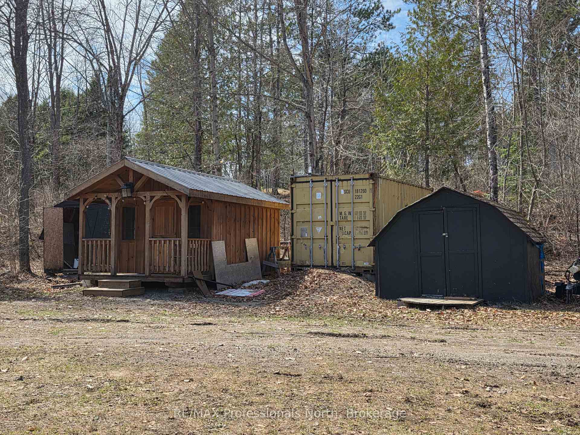 Photo 31 of 1044 Shanahan Trail, Minden Hills, Minden — HOMEH