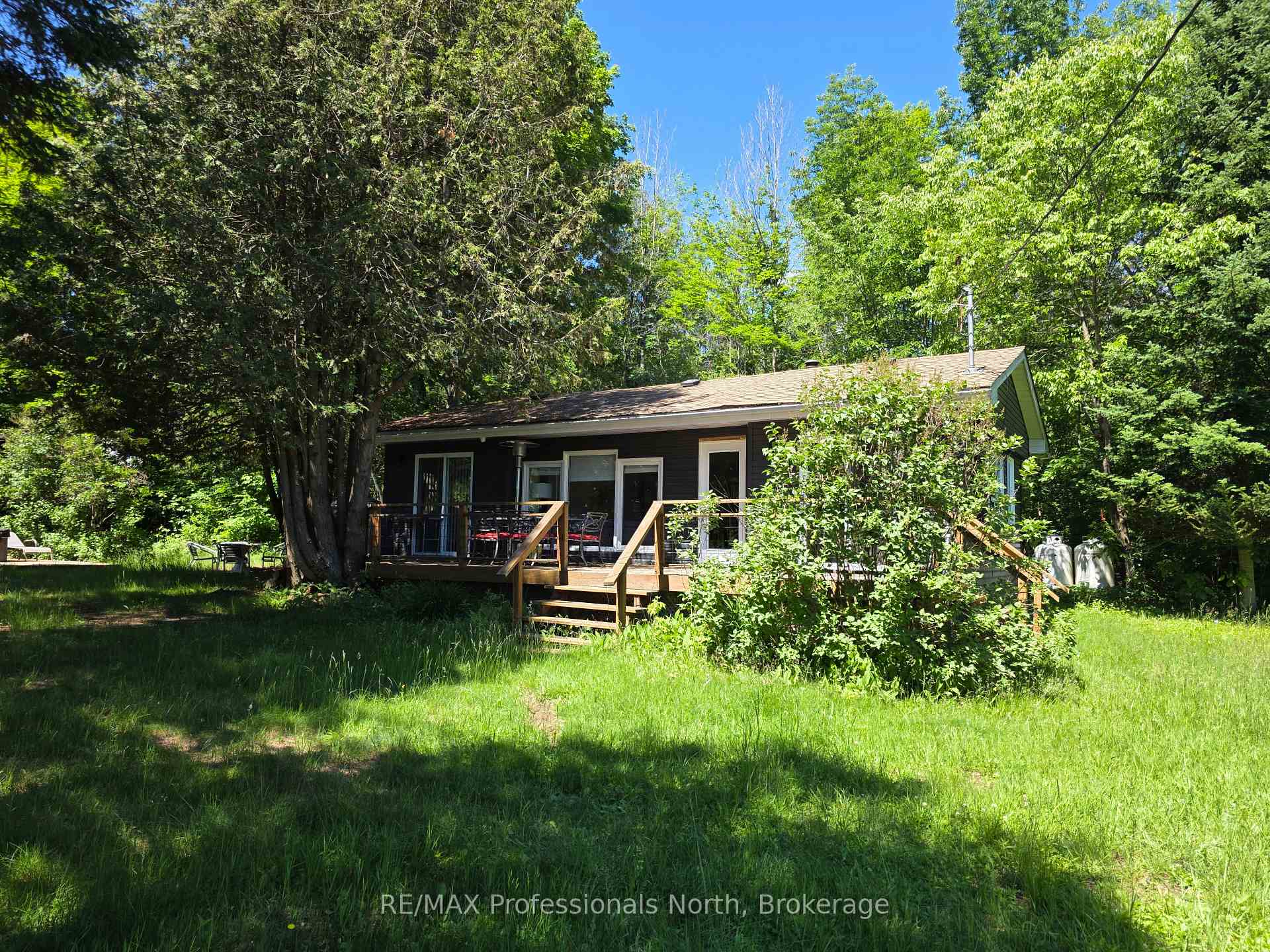 Photo 32 of 1044 Shanahan Trail, Minden Hills, Minden — HOMEH