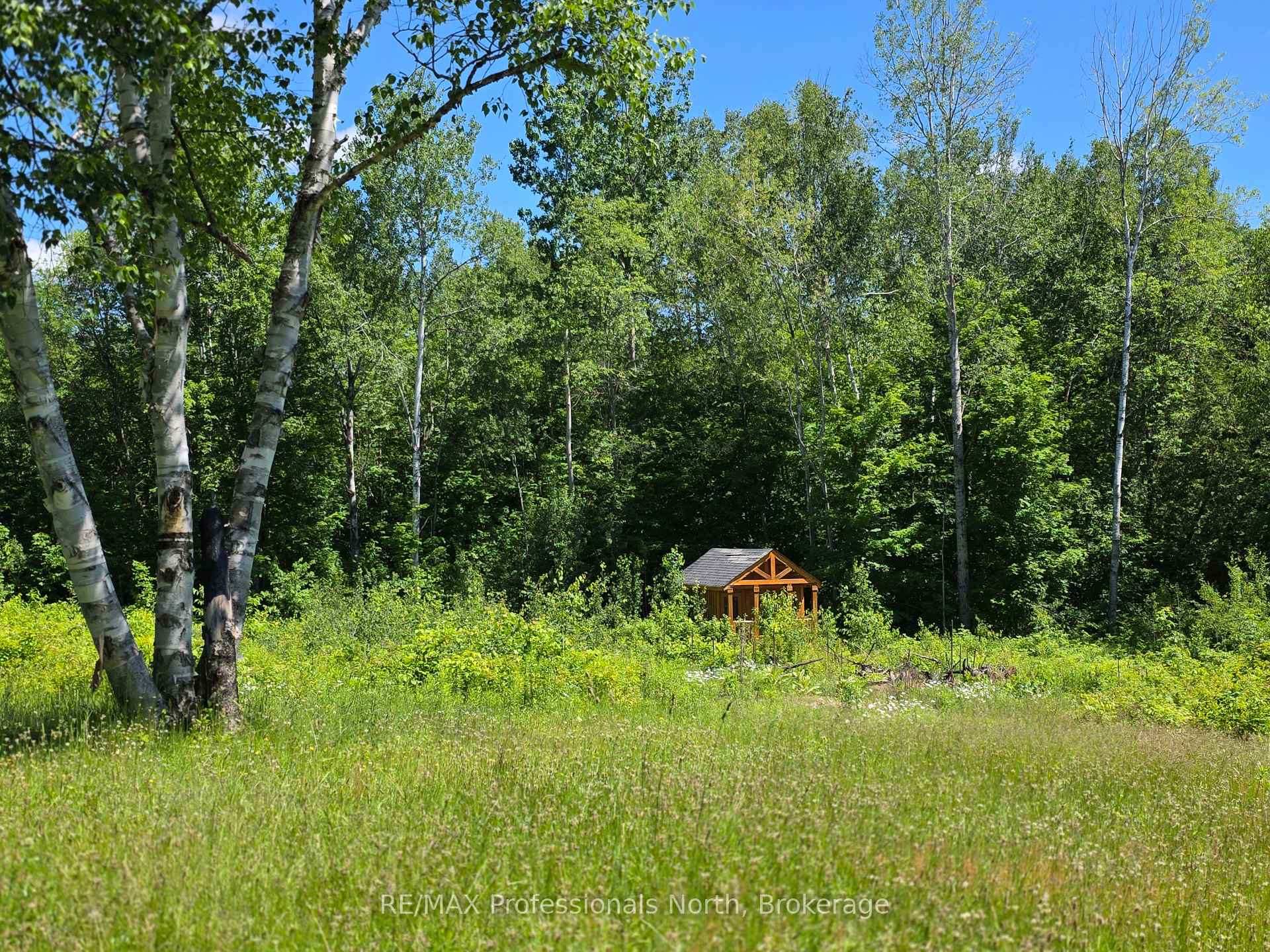 Photo 35 of 1044 Shanahan Trail, Minden Hills, Minden — HOMEH