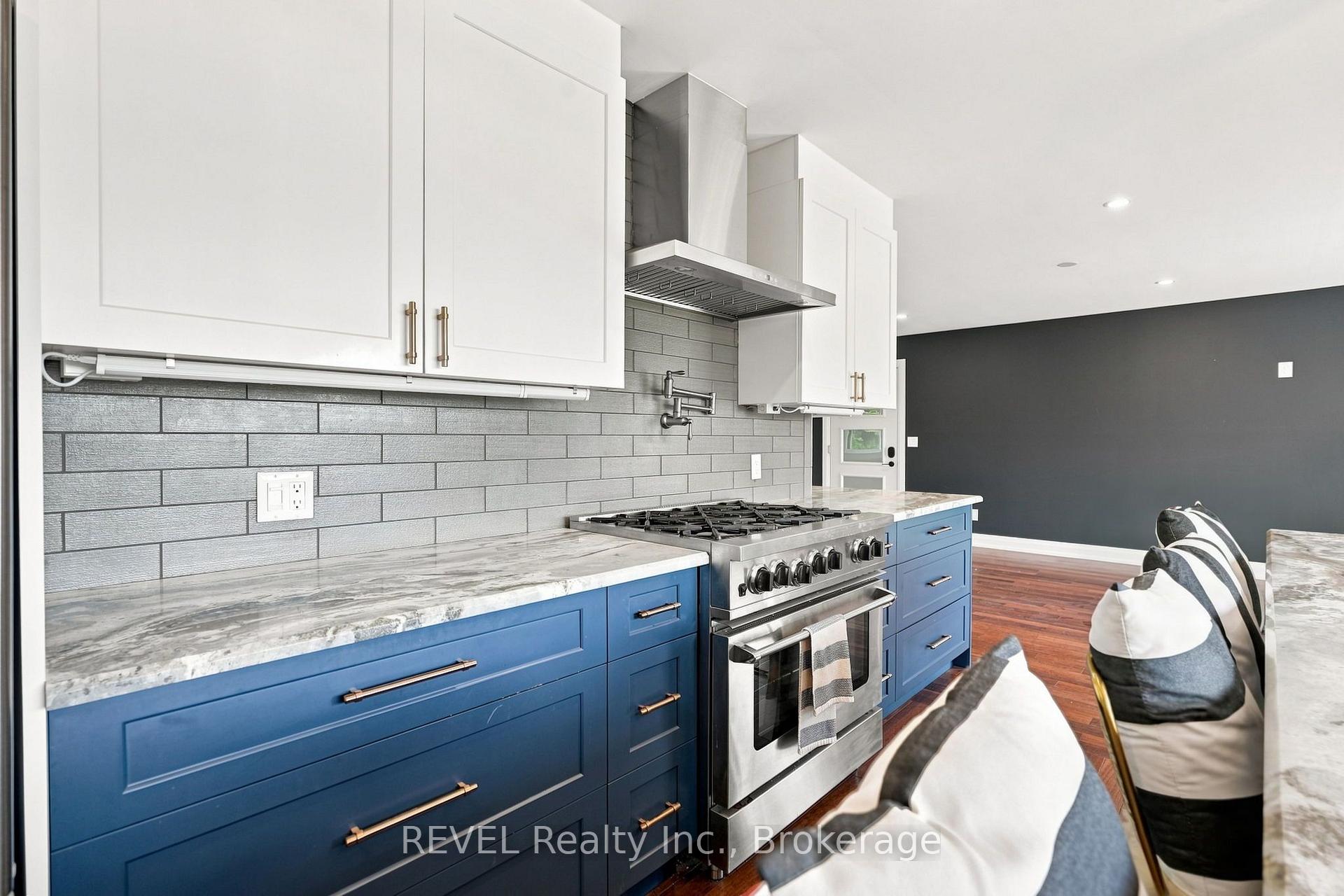 Photo 10 of 4030 Mountainview Road, Lincoln, Beamsville — HOMEH