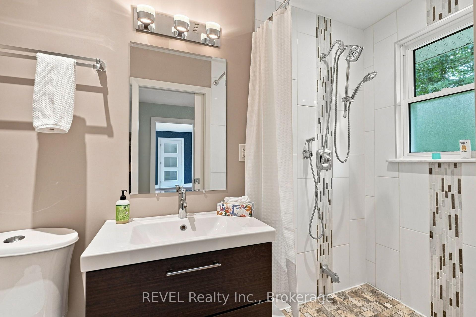 Photo 20 of 4030 Mountainview Road, Lincoln, Beamsville — HOMEH