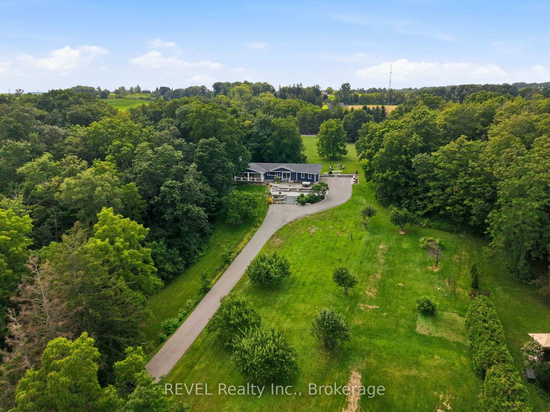 Photo 23 of 4030 Mountainview Road, Lincoln, Beamsville — HOMEH