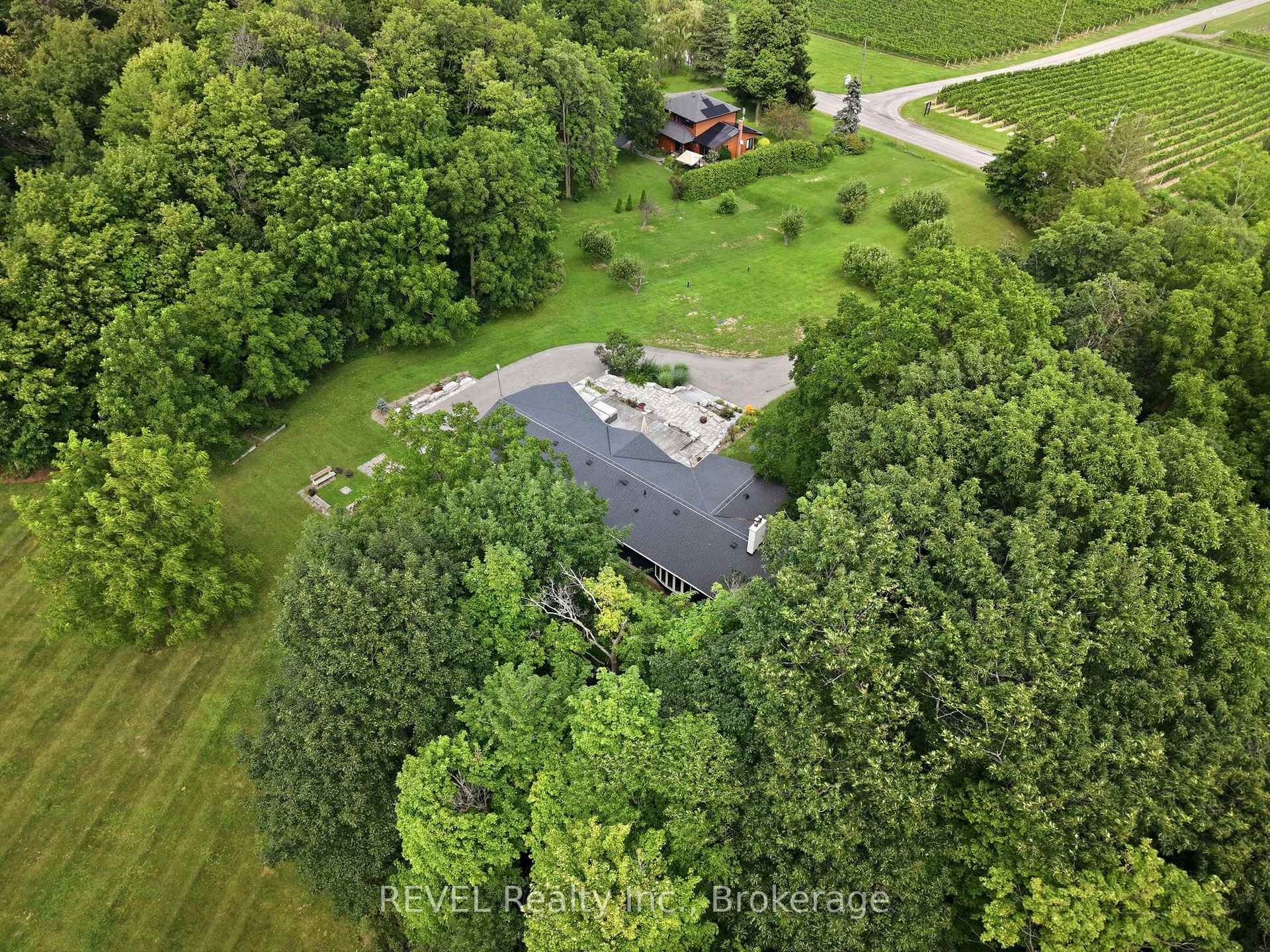 Photo 28 of 4030 Mountainview Road, Lincoln, Beamsville — HOMEH