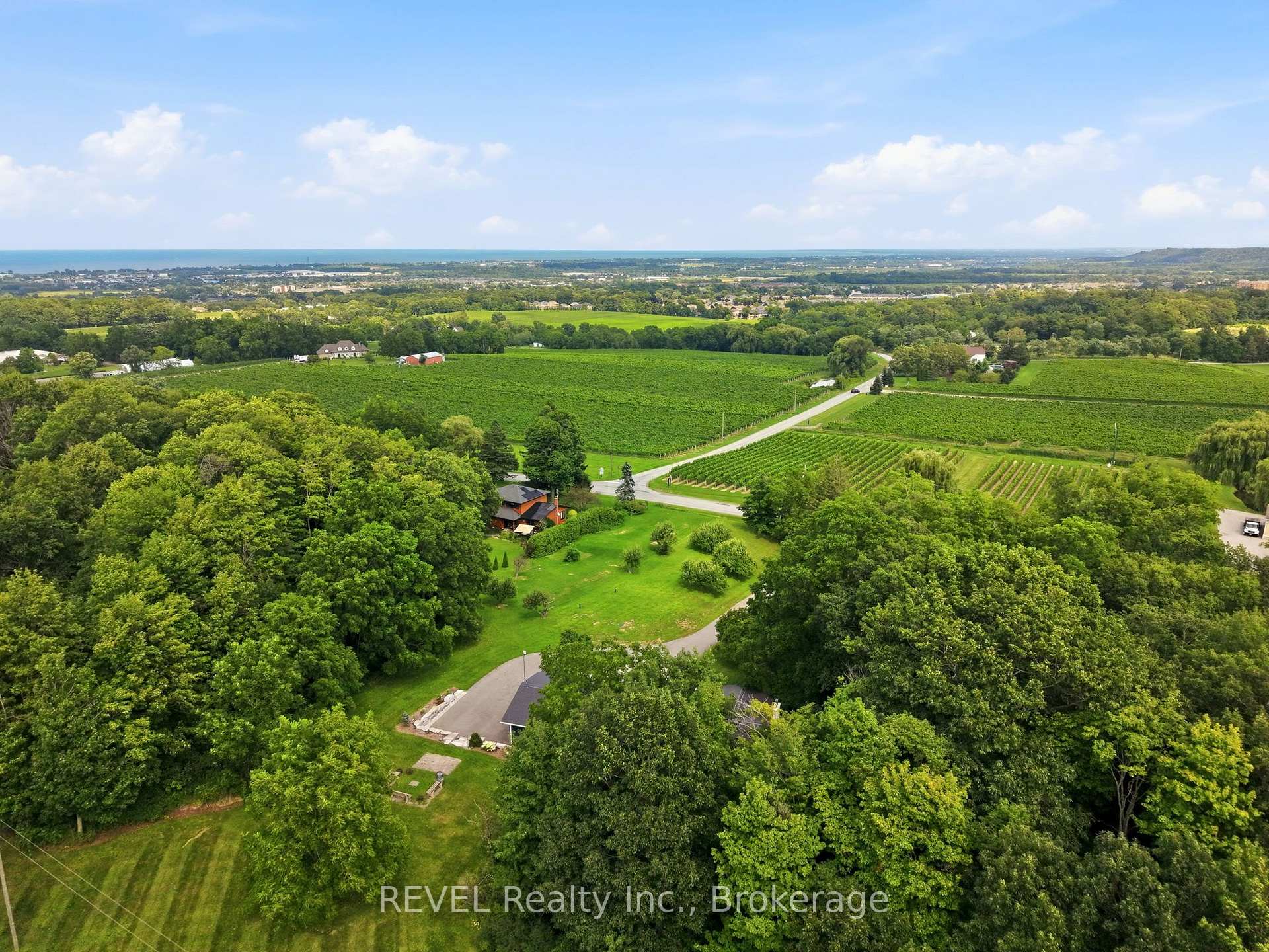 Photo 29 of 4030 Mountainview Road, Lincoln, Beamsville — HOMEH