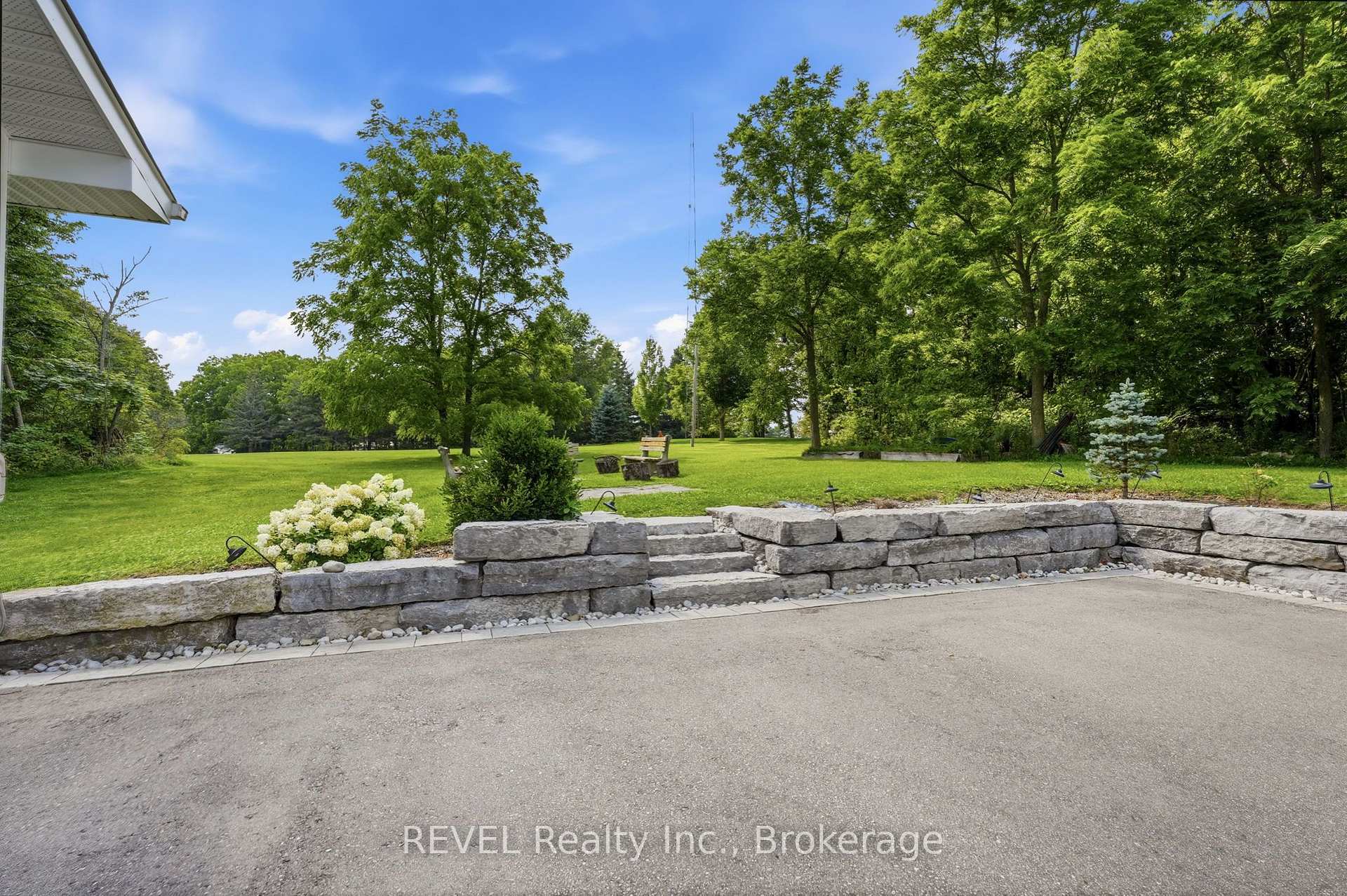 Photo 32 of 4030 Mountainview Road, Lincoln, Beamsville — HOMEH