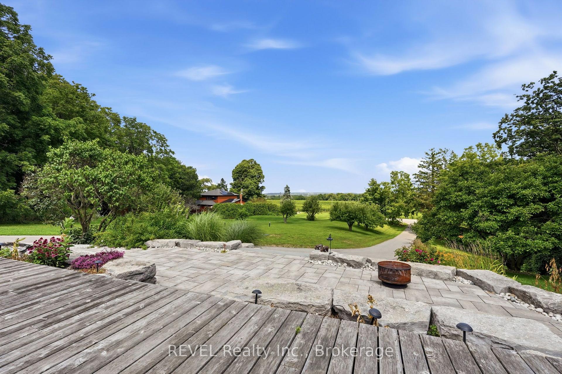 Photo 36 of 4030 Mountainview Road, Lincoln, Beamsville — HOMEH