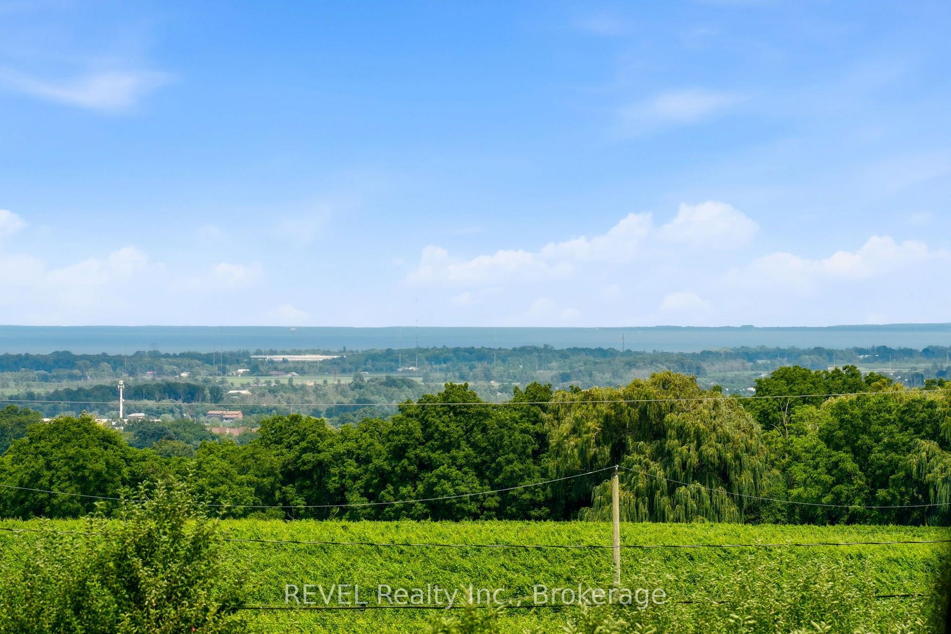 Photo 40 of 4030 Mountainview Road, Lincoln, Beamsville — HOMEH
