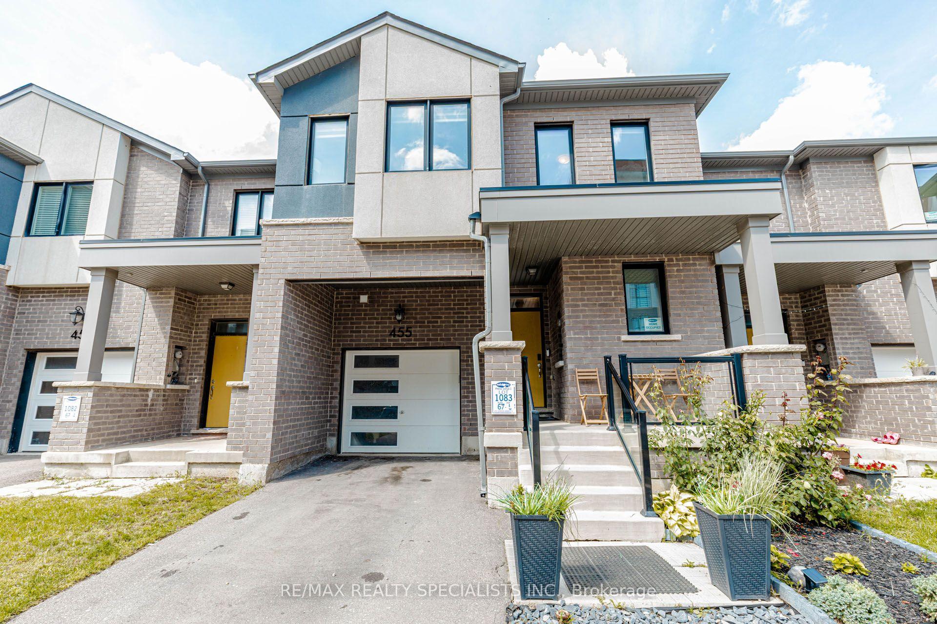 Photo 1 of 455 Gordon Krantz Avenue, Milton, Ford — HOMEH