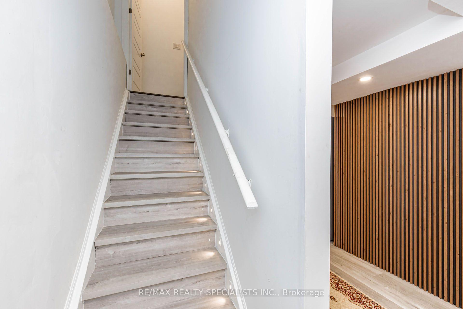 Photo 36 of 455 Gordon Krantz Avenue, Milton, Ford — HOMEH