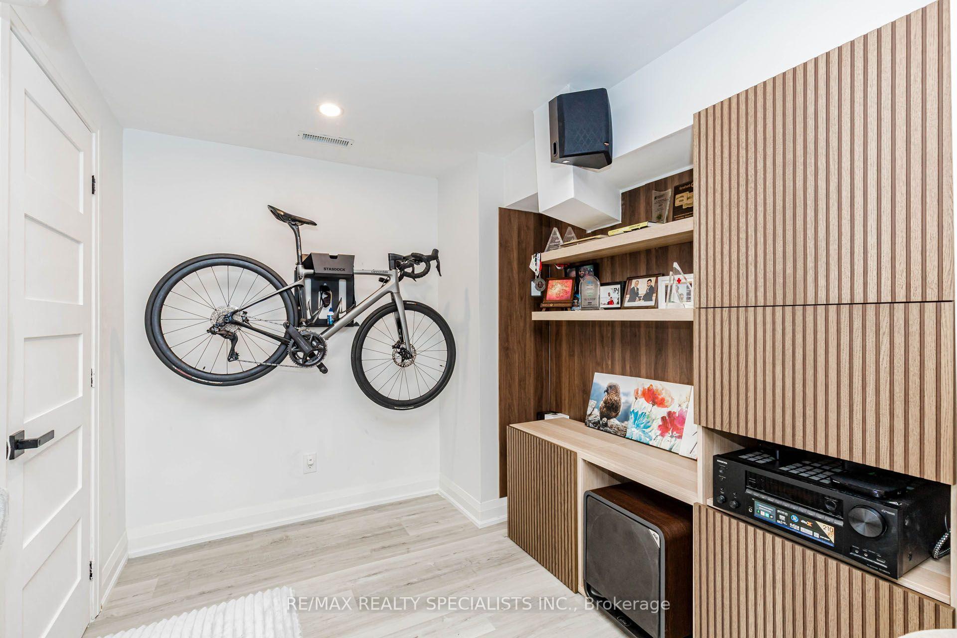 Photo 42 of 455 Gordon Krantz Avenue, Milton, Ford — HOMEH