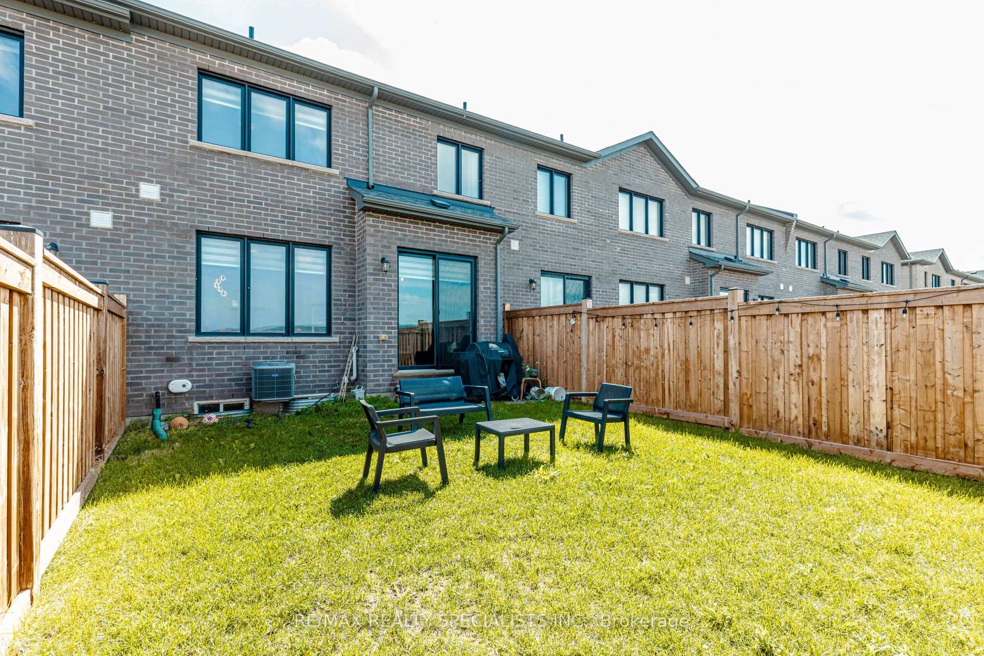 Photo 49 of 455 Gordon Krantz Avenue, Milton, Ford — HOMEH