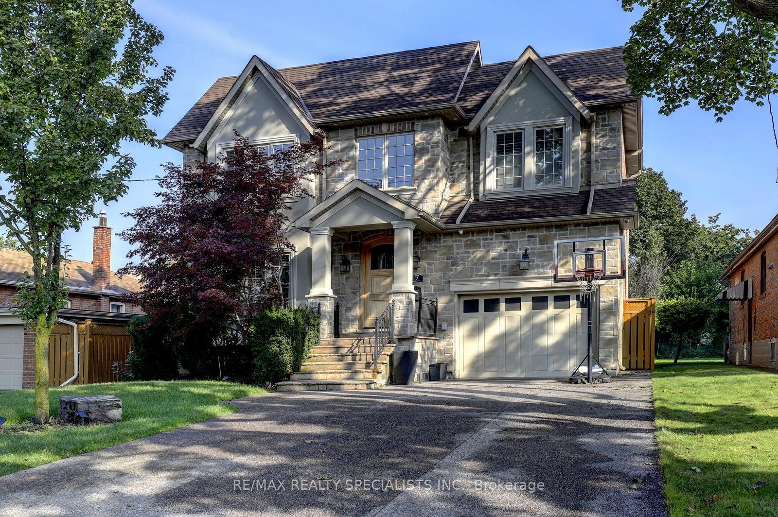 Photo 1 of 7 Fairlin Drive, Etobicoke, Islington-City Centre West — HOMEH