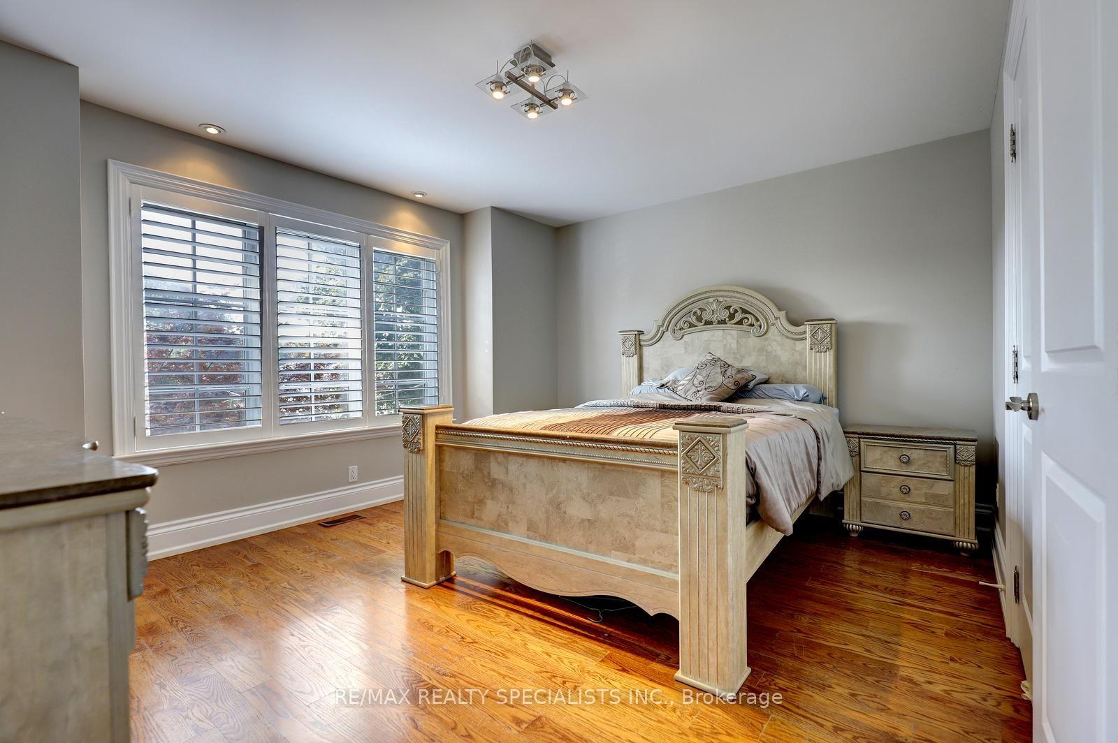 Photo 28 of 7 Fairlin Drive, Etobicoke, Islington-City Centre West — HOMEH