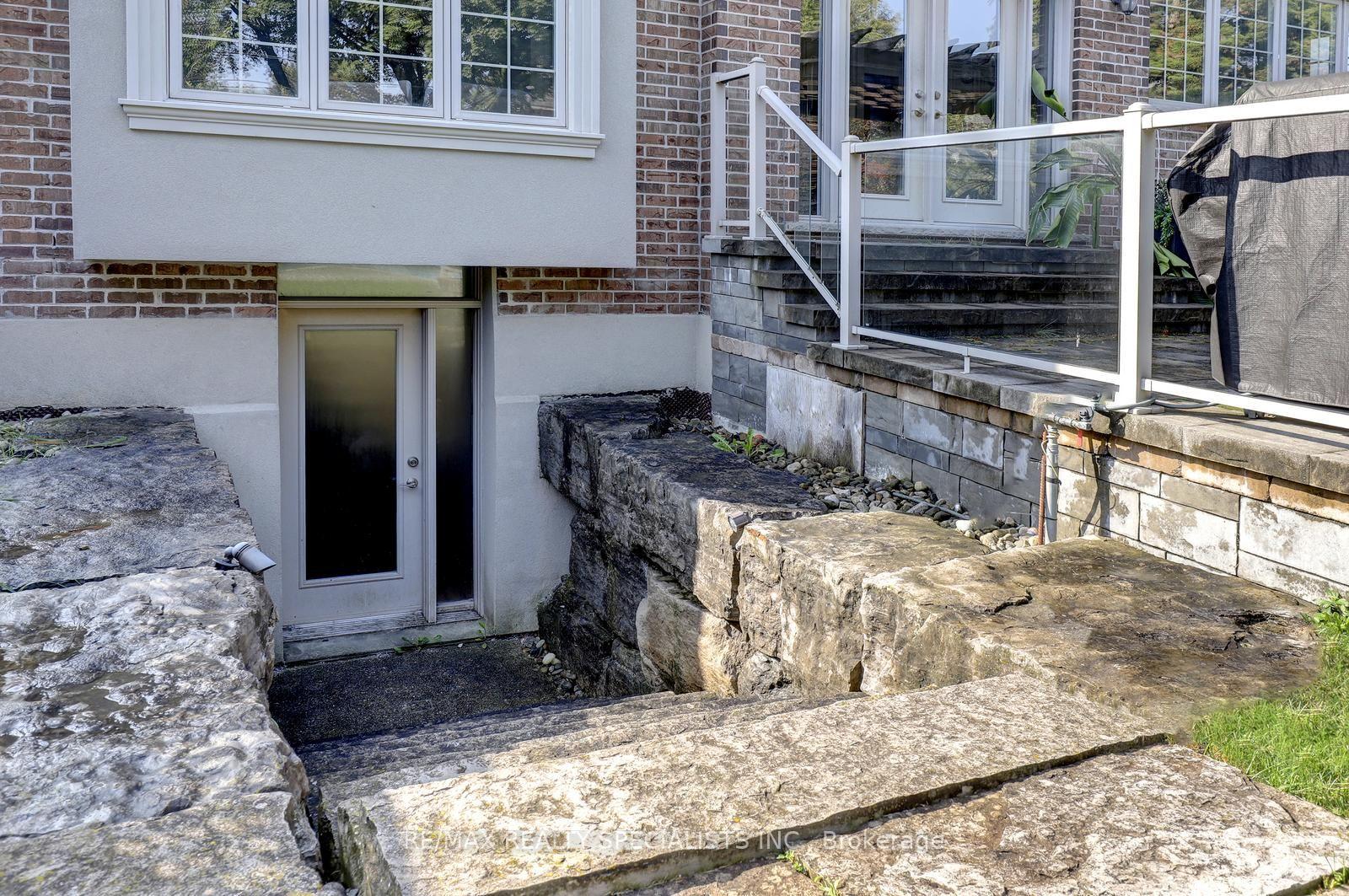 Photo 43 of 7 Fairlin Drive, Etobicoke, Islington-City Centre West — HOMEH