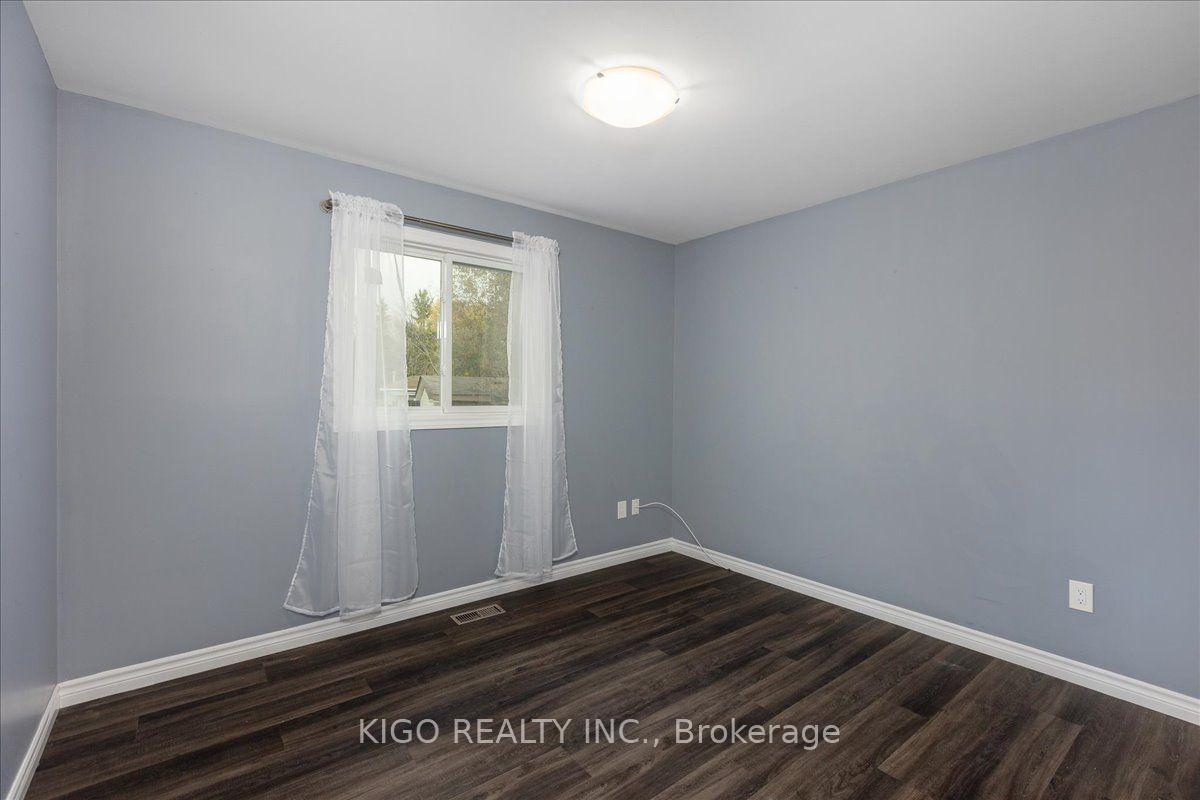 Photo 22 of Unit Upper, 5 Evelyn Avenue, Georgina, Historic Lakeshore Communities — HOMEH
