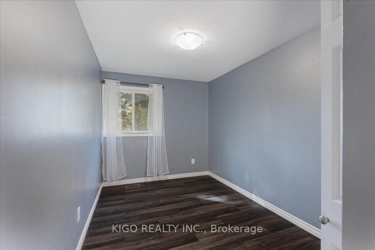 Photo 23 of Unit Upper, 5 Evelyn Avenue, Georgina, Historic Lakeshore Communities — HOMEH