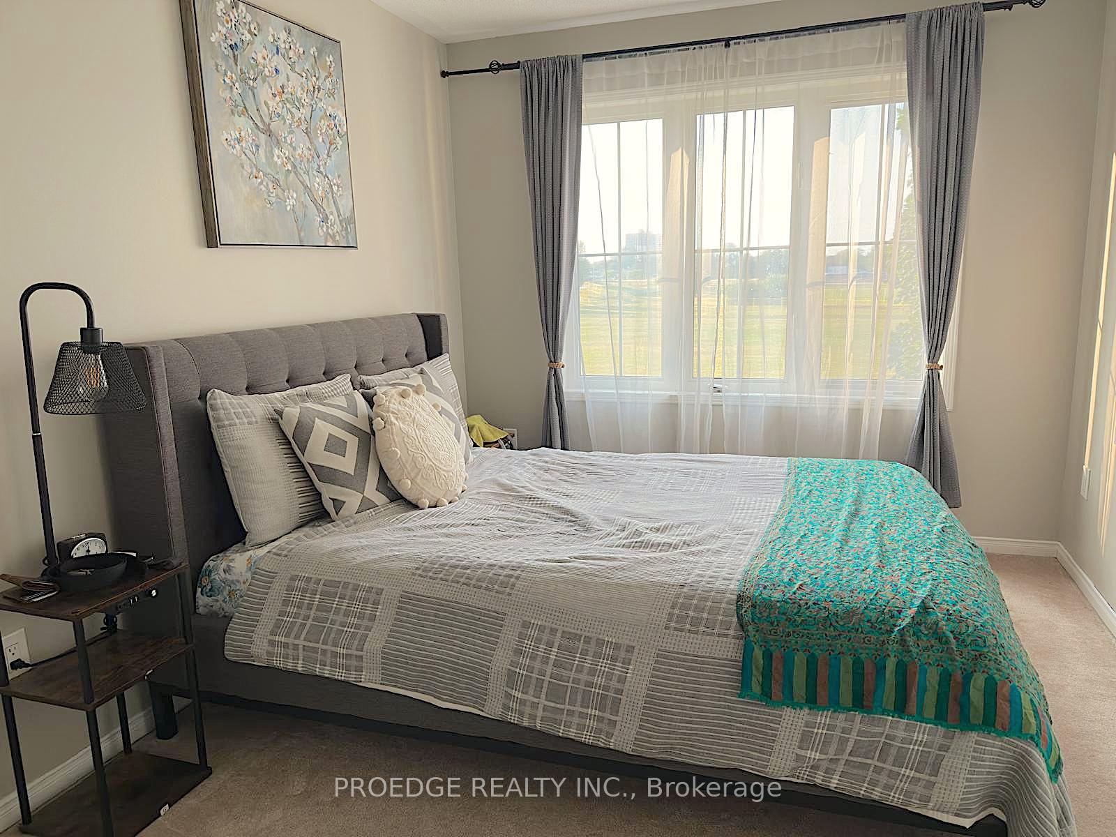 Photo 12 of 57 Aldonschool Court, Ajax, South East — HOMEH