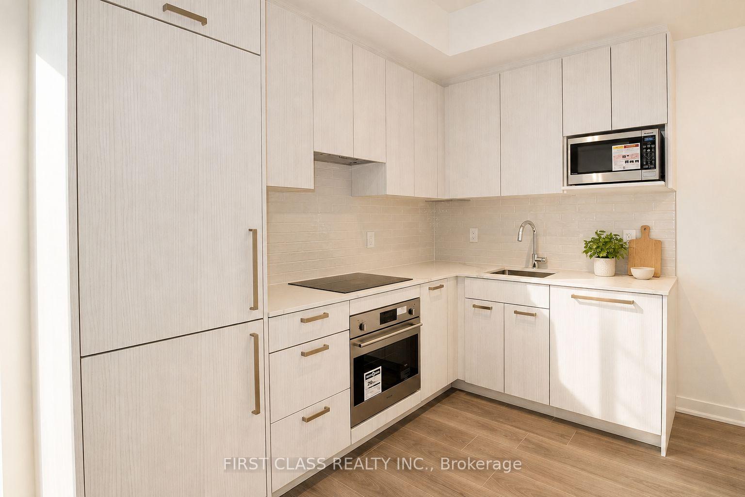 Photo 2 of Unit 131, 69 Curlew Drive, North York, Parkwoods-Donalda — HOMEH