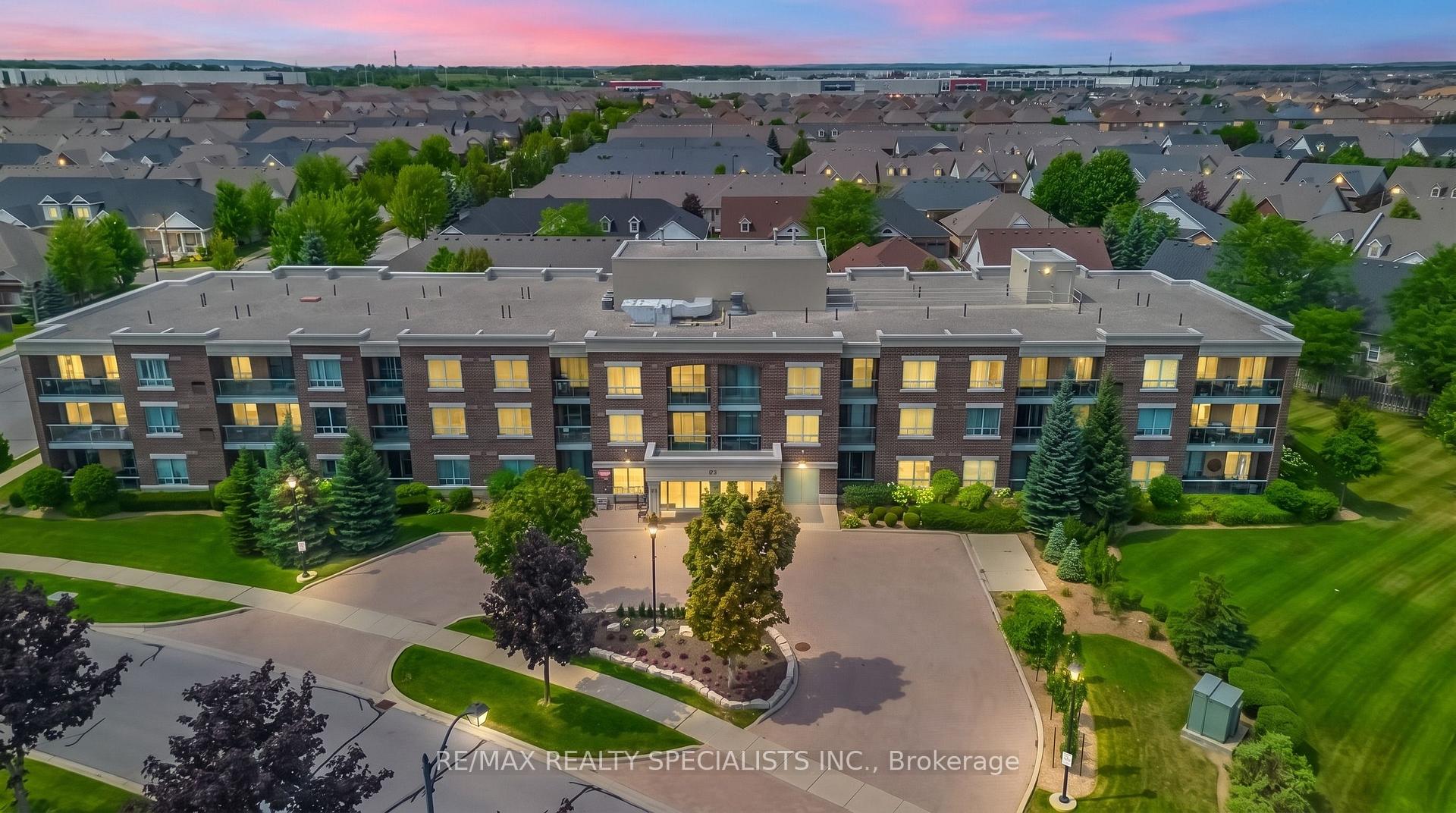 Photo of Unit 314, 65 Via Rosedale