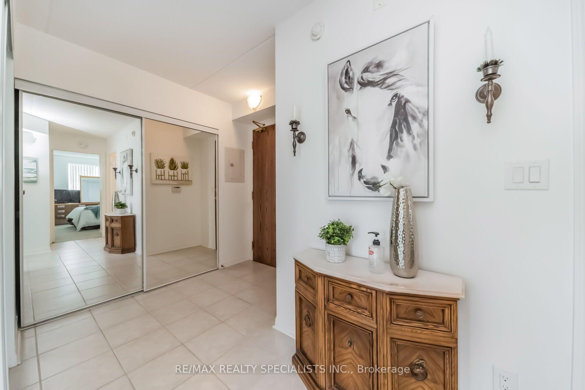 Photo 18 of Unit 314, 65 Via Rosedale, Brampton, Sandringham-Wellington — HOMEH