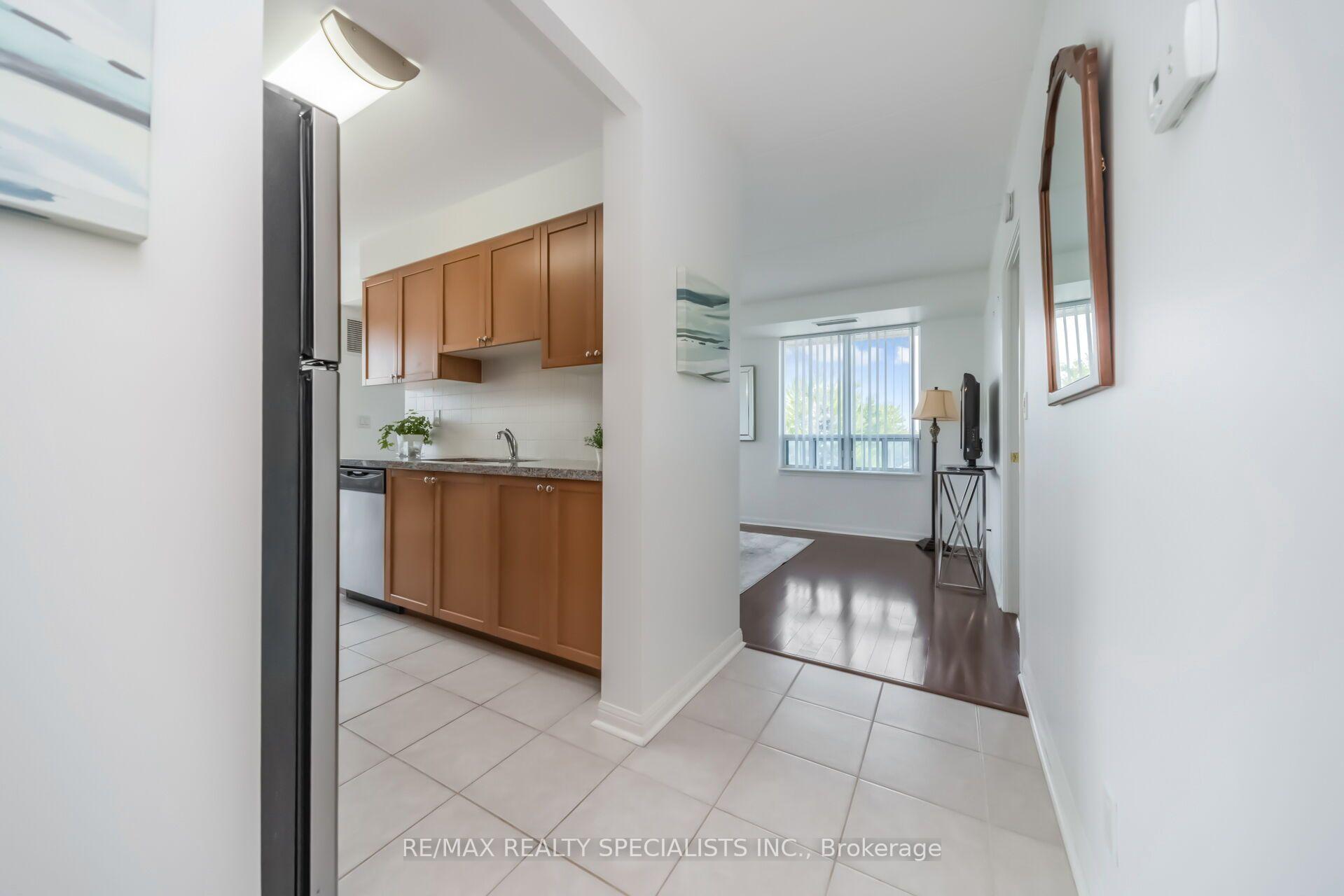 Photo 19 of Unit 314, 65 Via Rosedale, Brampton, Sandringham-Wellington — HOMEH