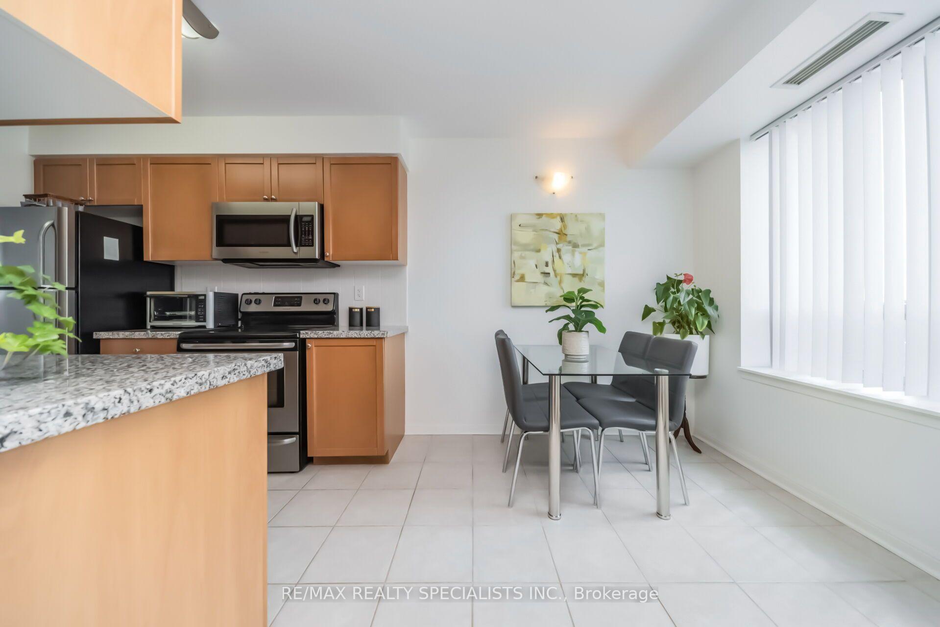 Photo 25 of Unit 314, 65 Via Rosedale, Brampton, Sandringham-Wellington — HOMEH