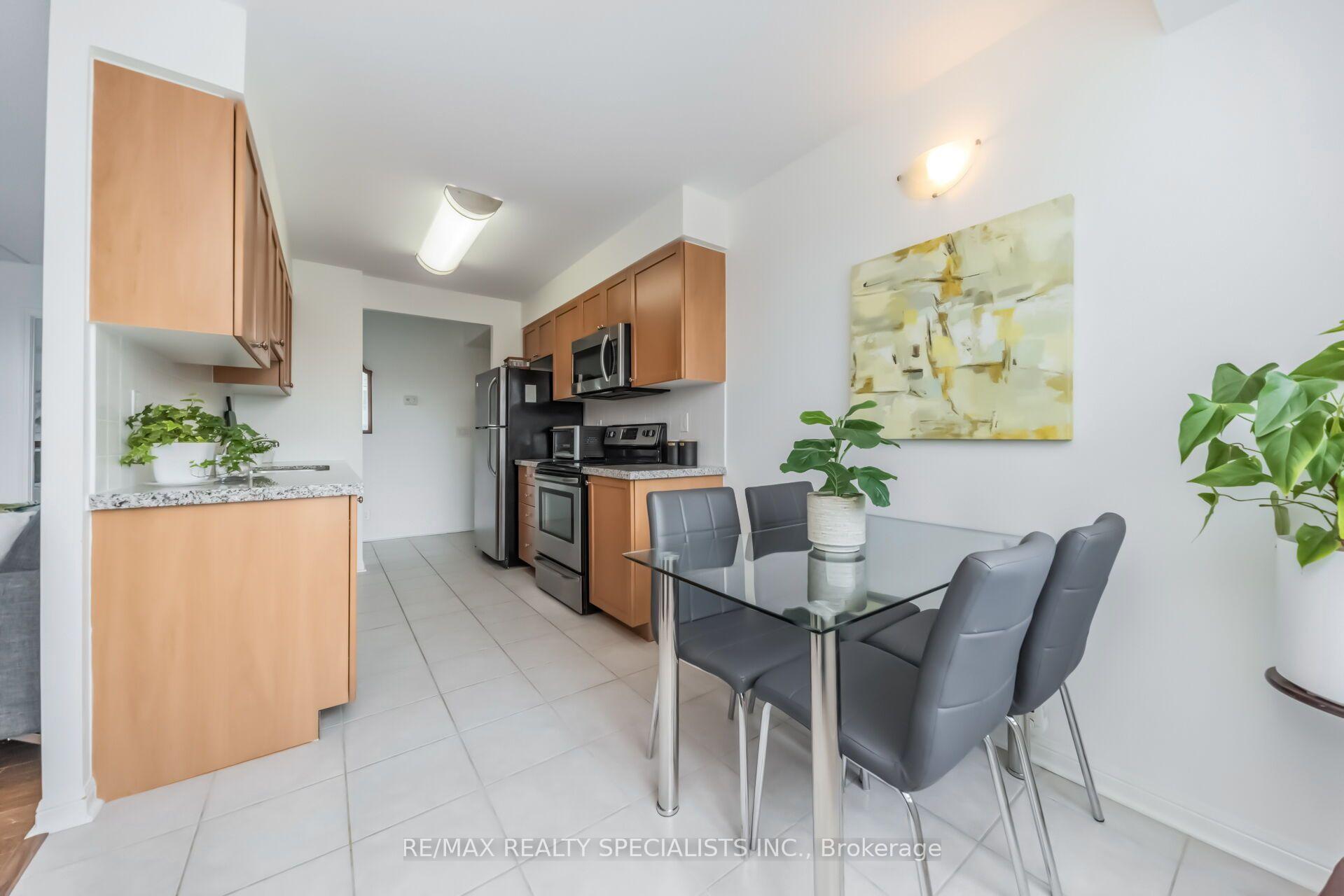 Photo 27 of Unit 314, 65 Via Rosedale, Brampton, Sandringham-Wellington — HOMEH