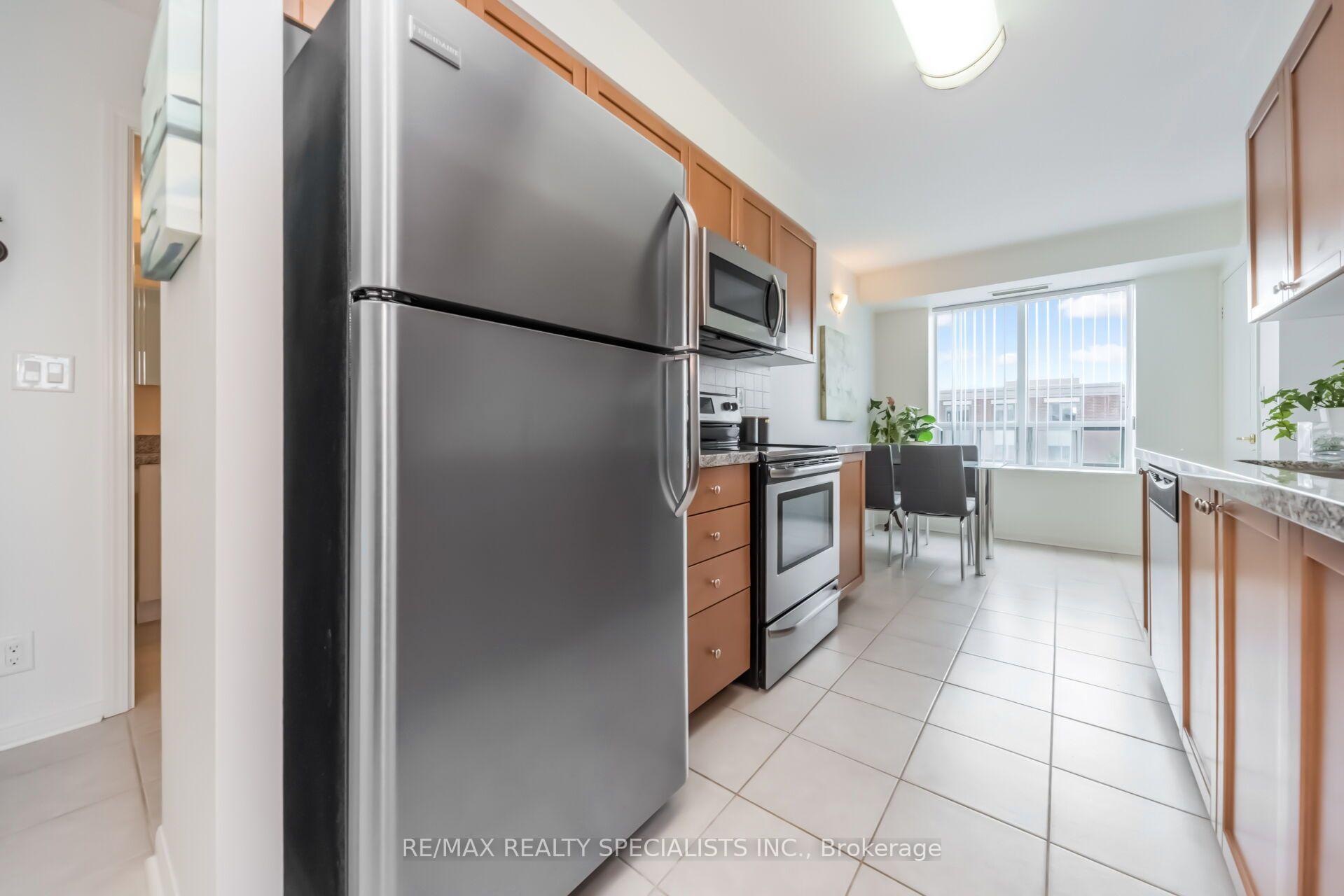 Photo 32 of Unit 314, 65 Via Rosedale, Brampton, Sandringham-Wellington — HOMEH