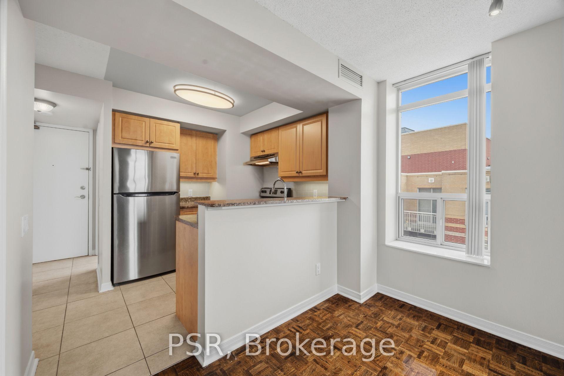 Photo 7 of Unit 302, 515 Rosewell Avenue, Toronto, Lawrence Park South — HOMEH
