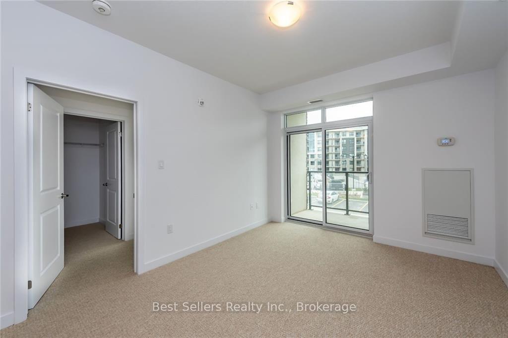Photo 9 of Unit 208, 125 Shoreview Place, Hamilton, Lakeshore — HOMEH