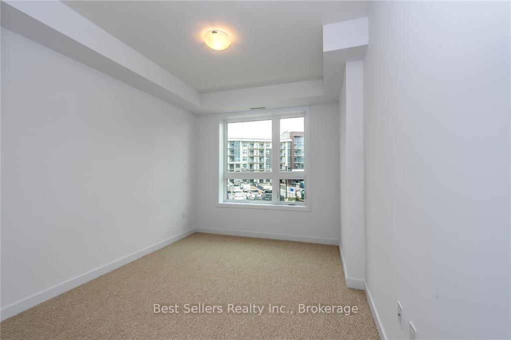 Photo 10 of Unit 208, 125 Shoreview Place, Hamilton, Lakeshore — HOMEH