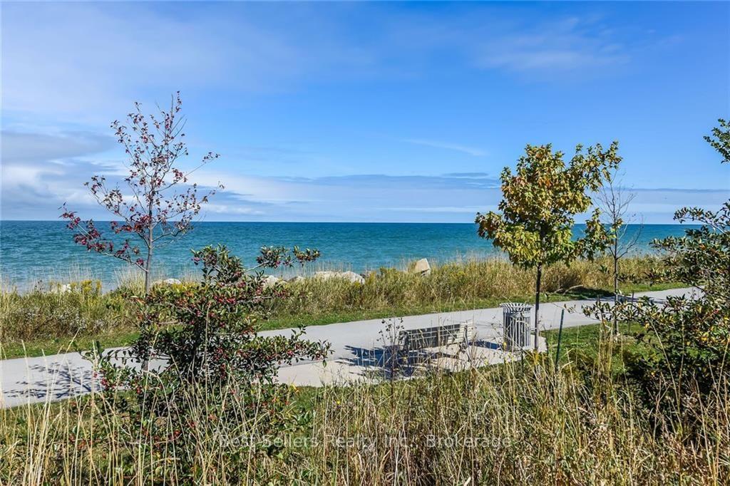 Photo 15 of Unit 208, 125 Shoreview Place, Hamilton, Lakeshore — HOMEH