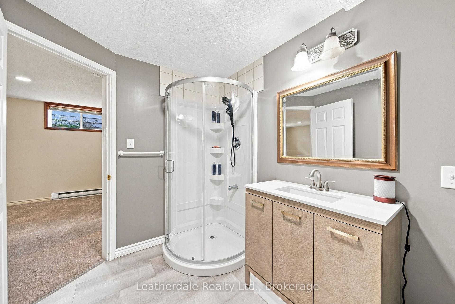 Photo 29 of 354 Arthur Street, Orillia — HOMEH
