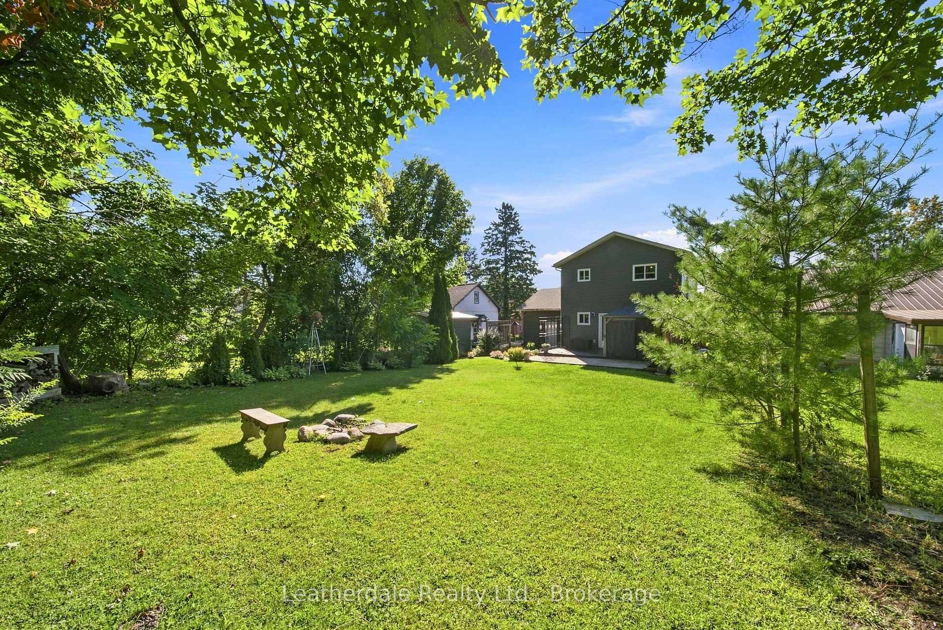 Photo 32 of 354 Arthur Street, Orillia — HOMEH