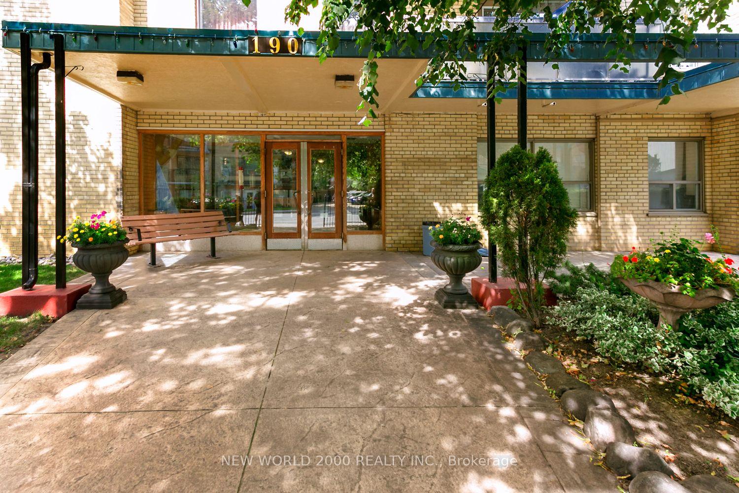 Photo 6 of Unit 408, 190 Cosburn Avenue, Toronto, East York — HOMEH