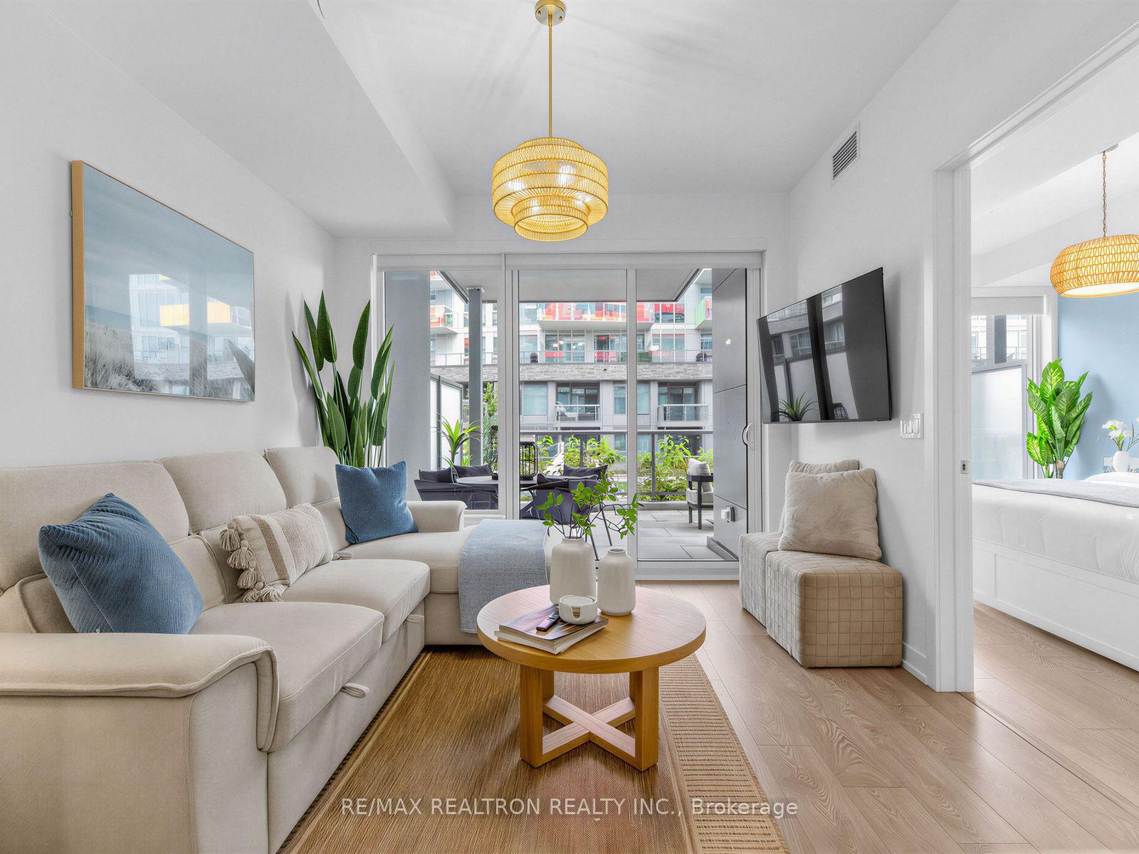 Front of Unit 149, 333 Sunseeker Avenue