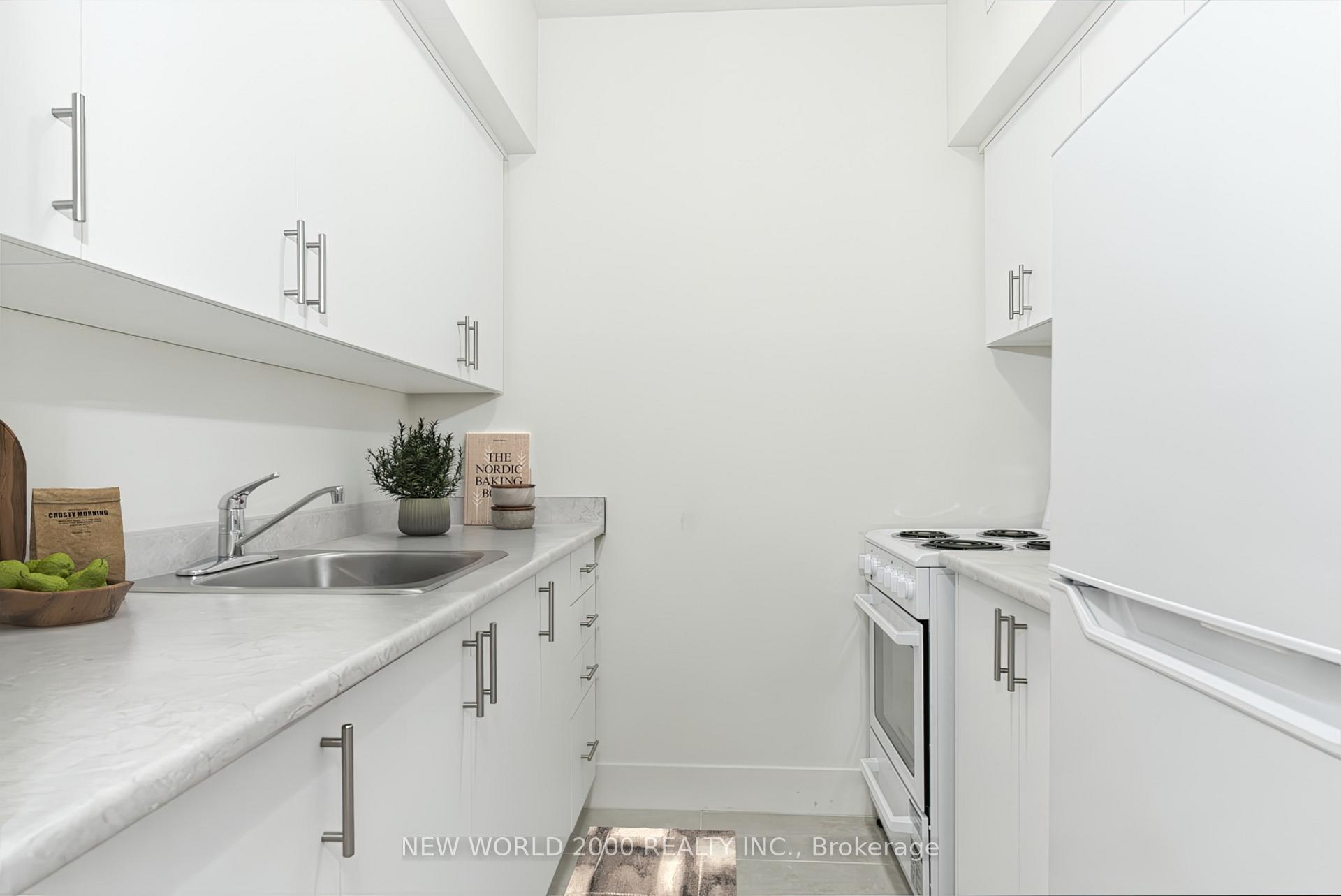 Photo 6 of Unit 702, 40 Park Road, Toronto, Rosedale-Moore Park — HOMEH