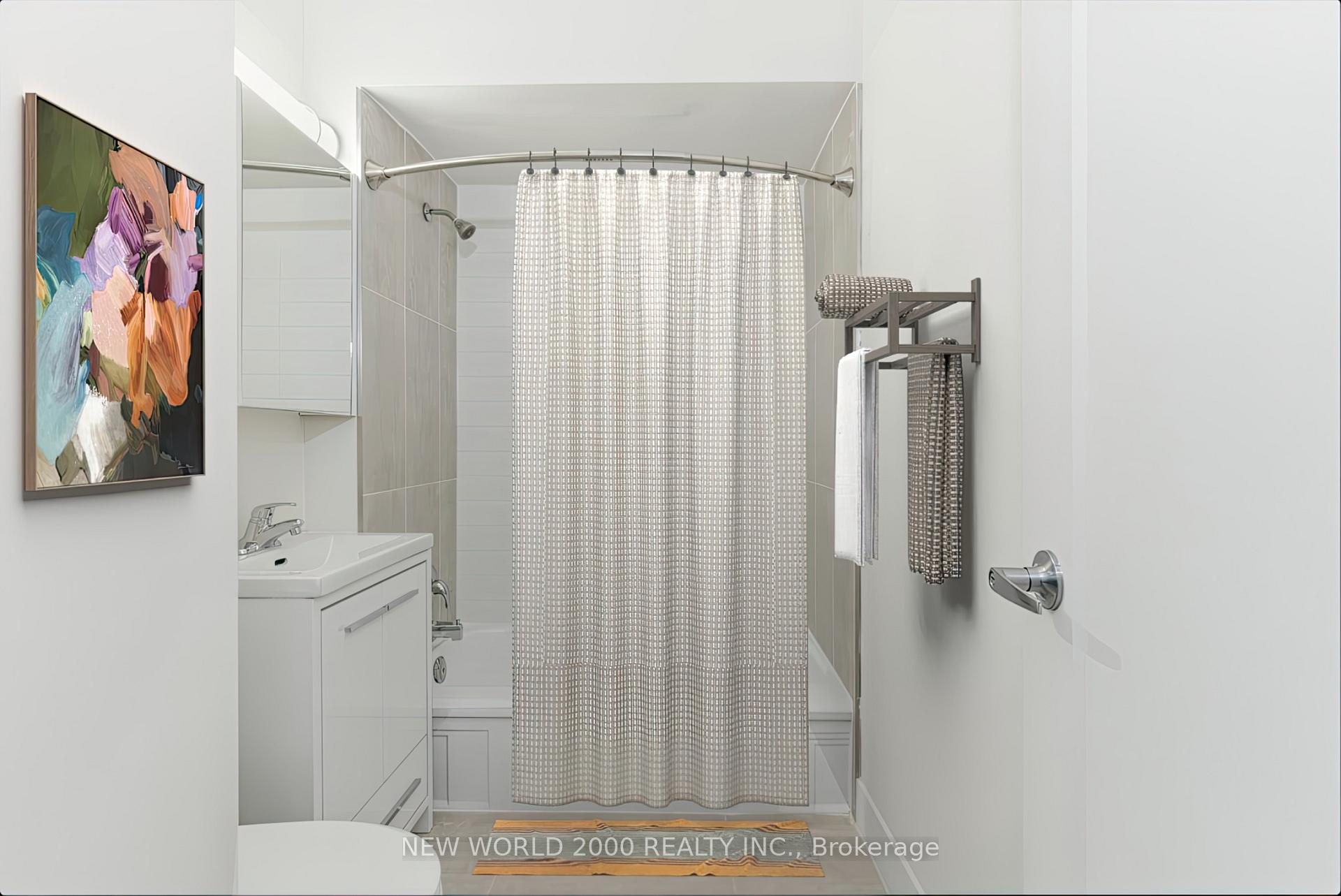 Photo 12 of Unit 702, 40 Park Road, Toronto, Rosedale-Moore Park — HOMEH