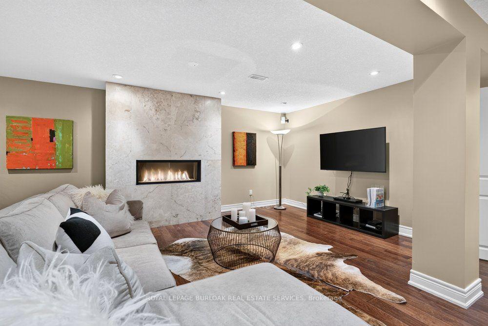Photo 24 of Unit 13, 976 Shadeland Avenue, Burlington, LaSalle — HOMEH