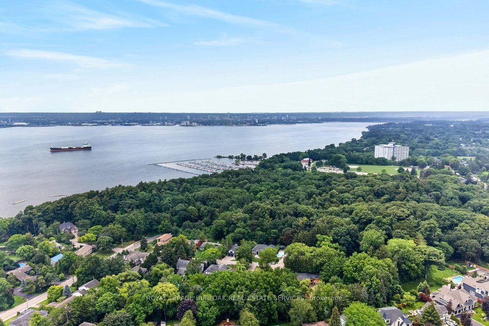 Photo 39 of Unit 13, 976 Shadeland Avenue, Burlington, LaSalle — HOMEH